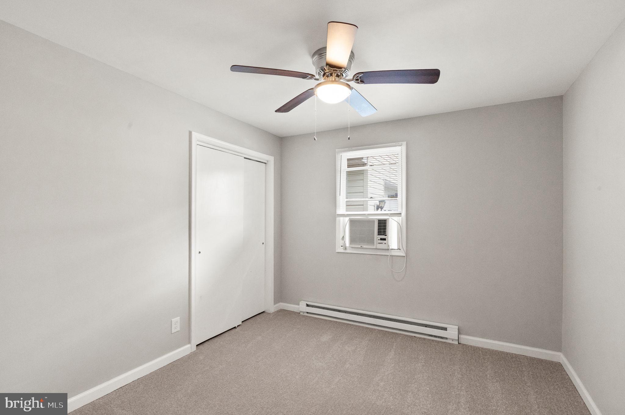 EDGEMERE/SPARROWS POINT - Residential