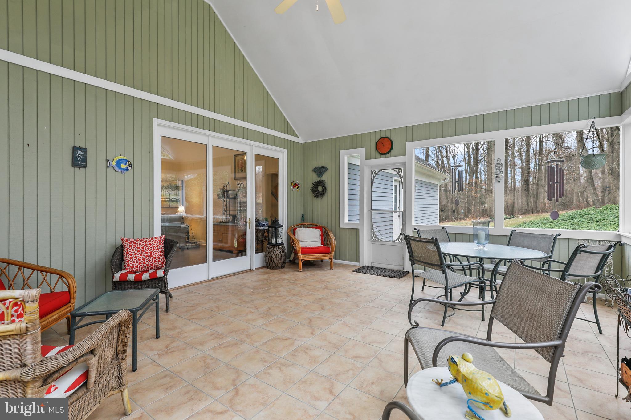 PADONIA MANOR - Residential