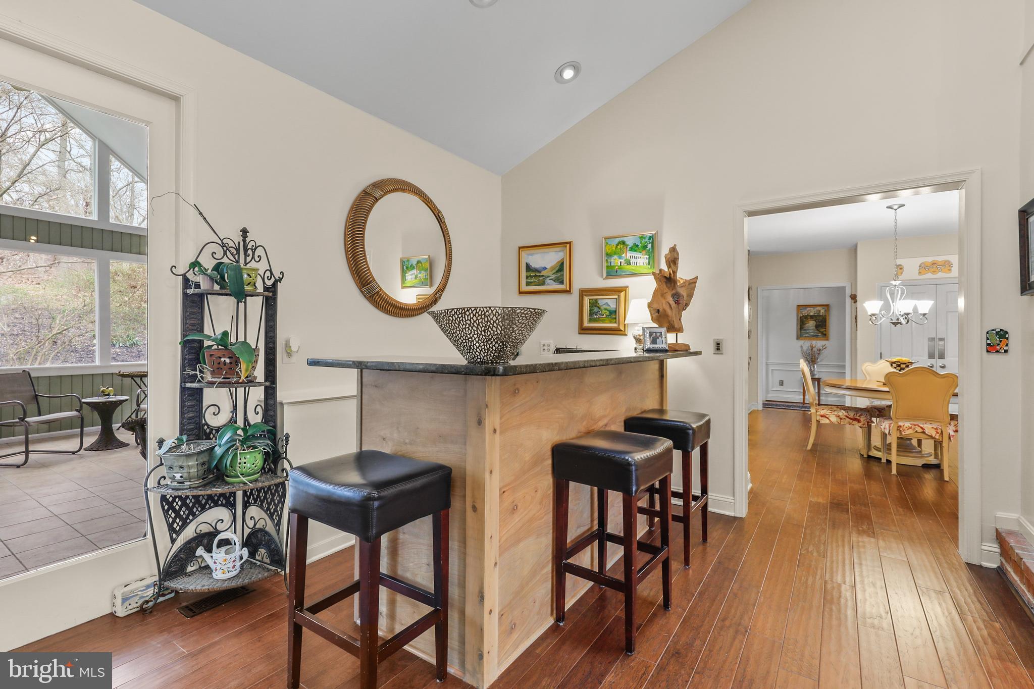 PADONIA MANOR - Residential