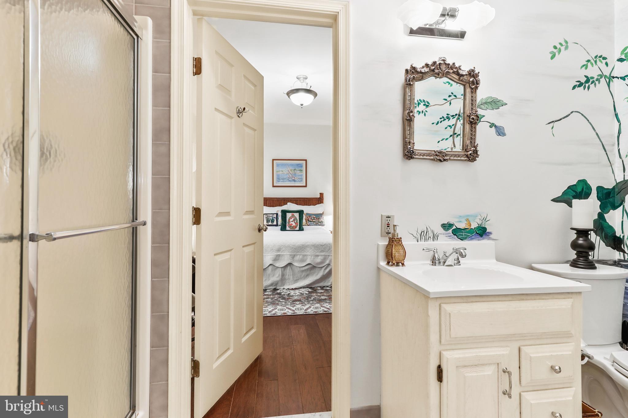 PADONIA MANOR - Residential