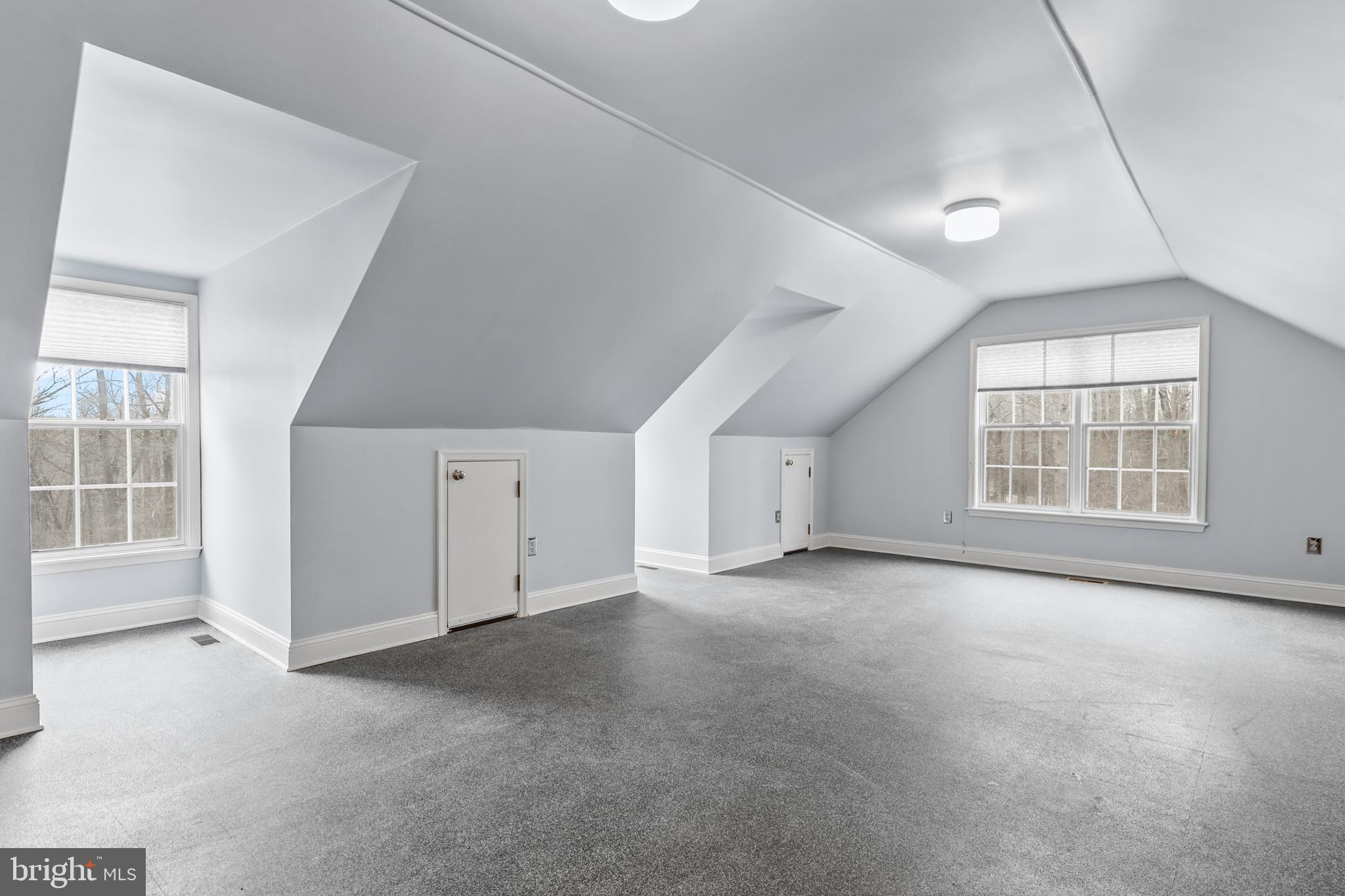 PADONIA MANOR - Residential