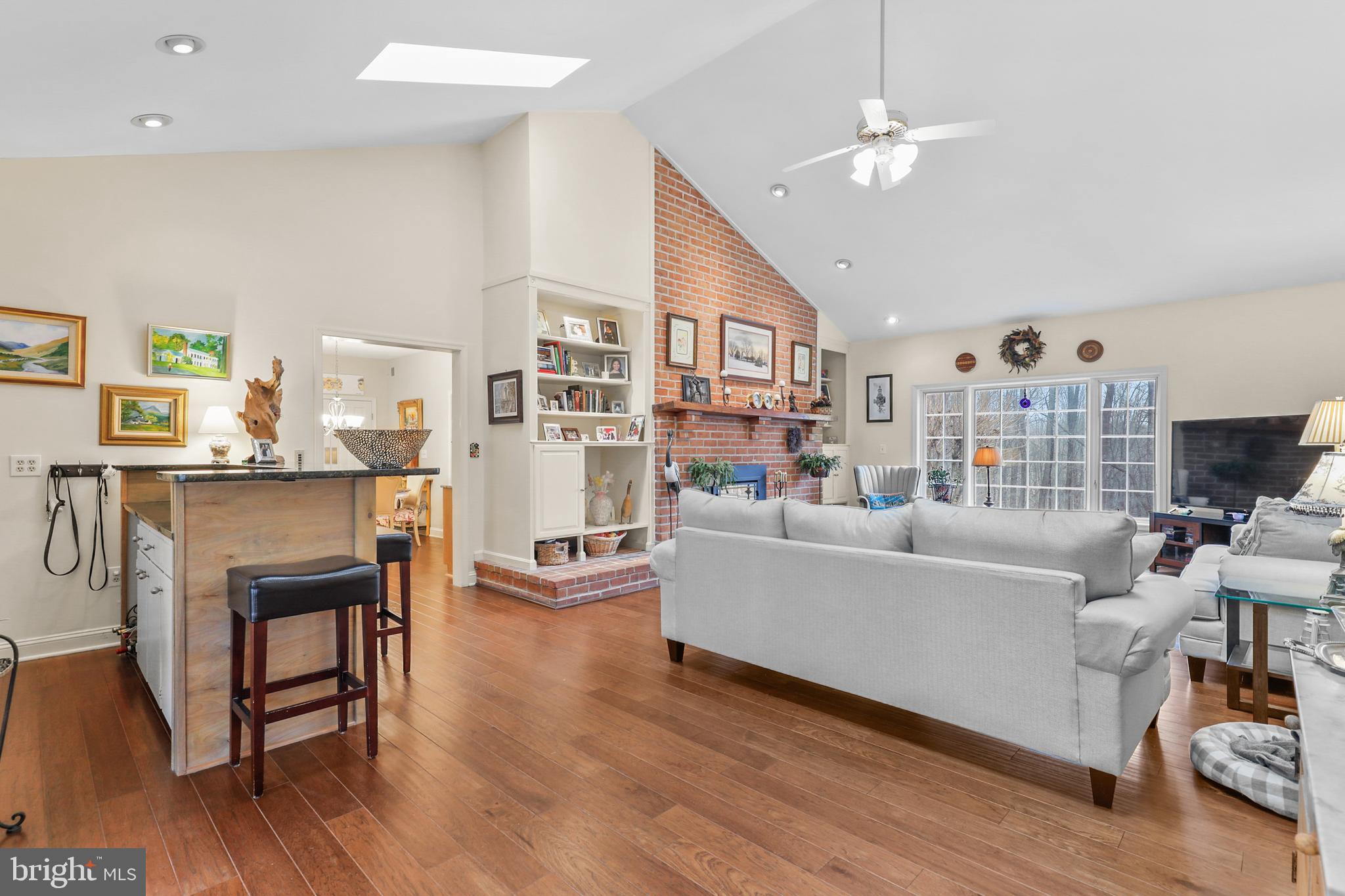 PADONIA MANOR - Residential