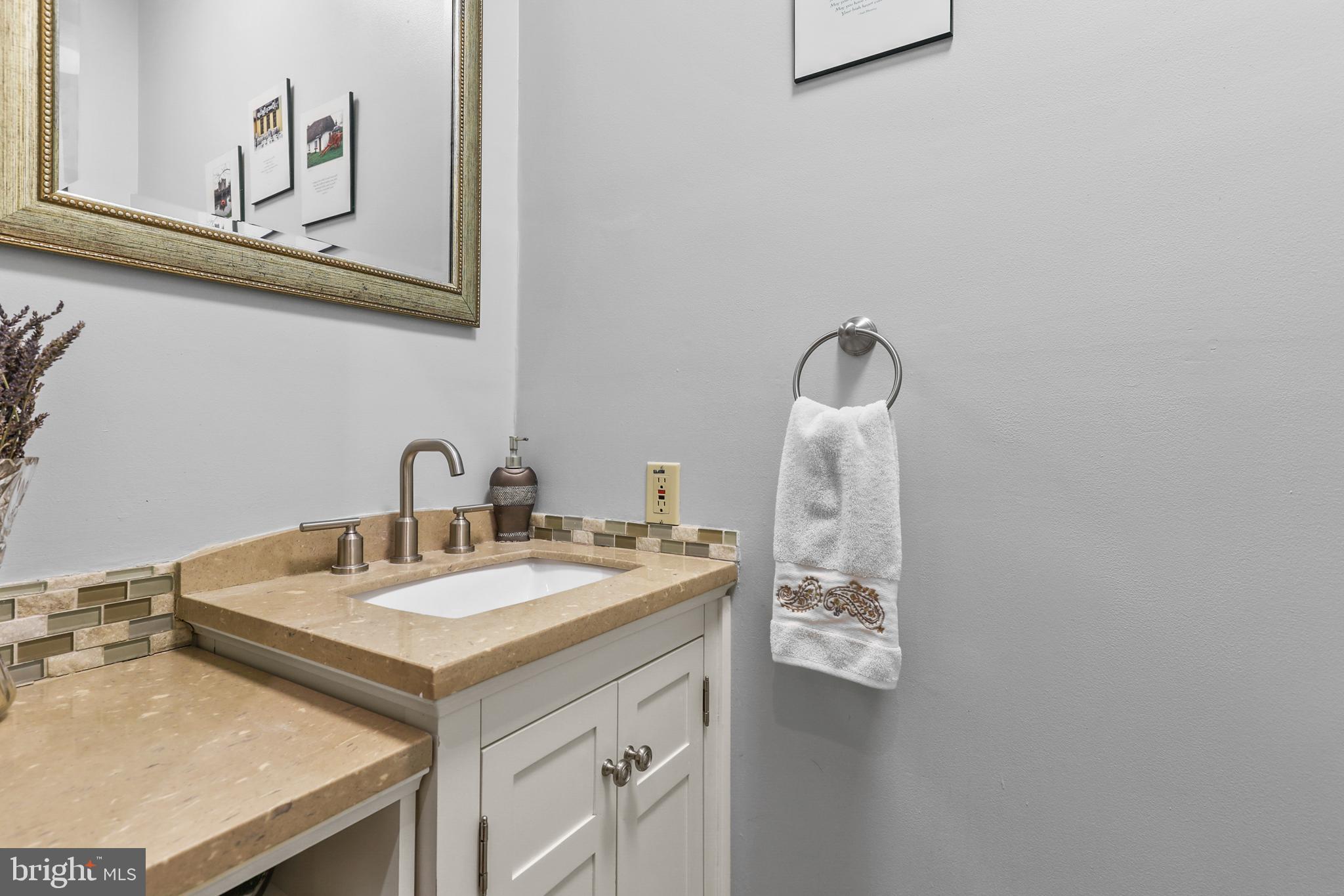 PADONIA MANOR - Residential