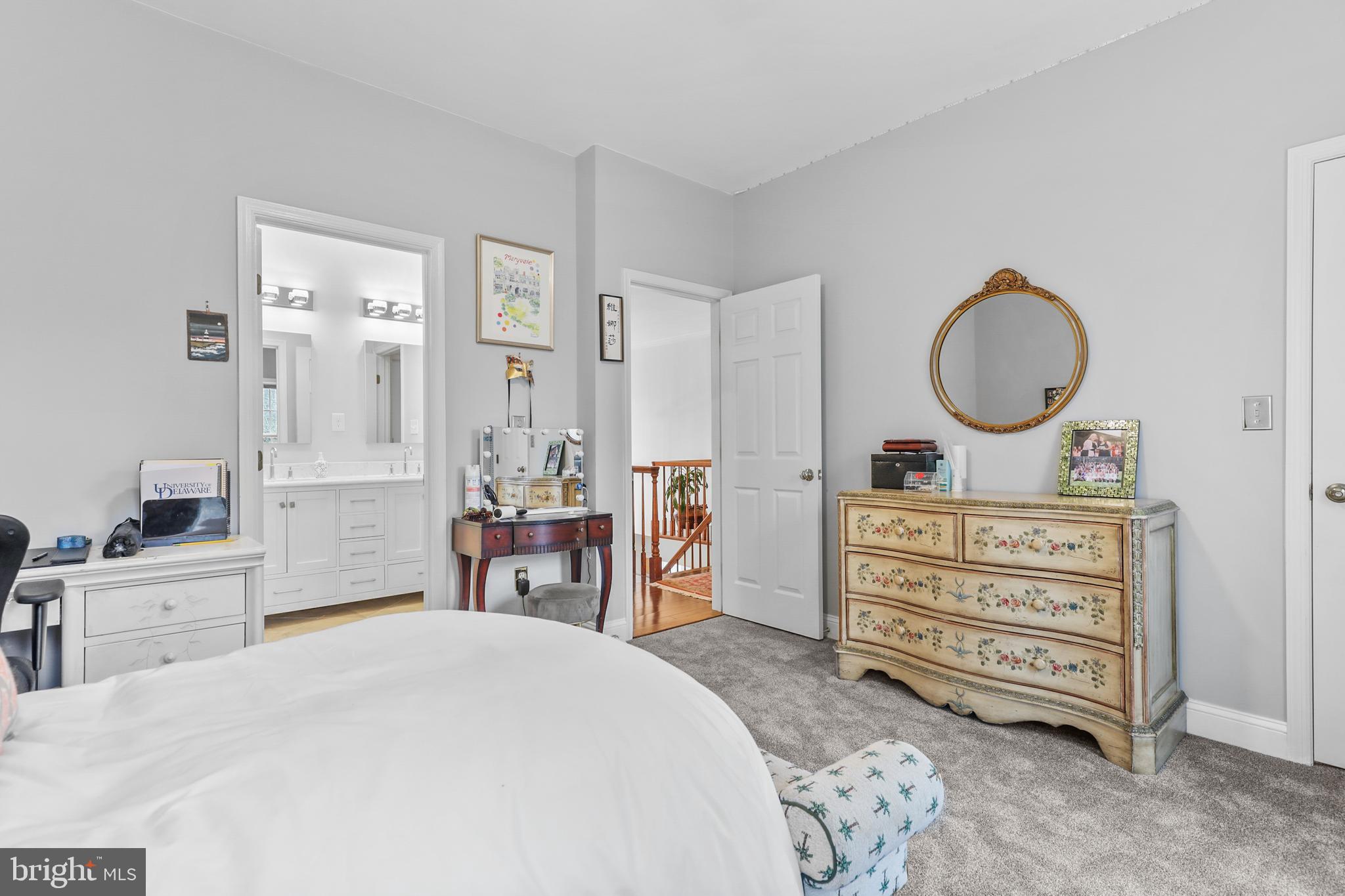 PADONIA MANOR - Residential