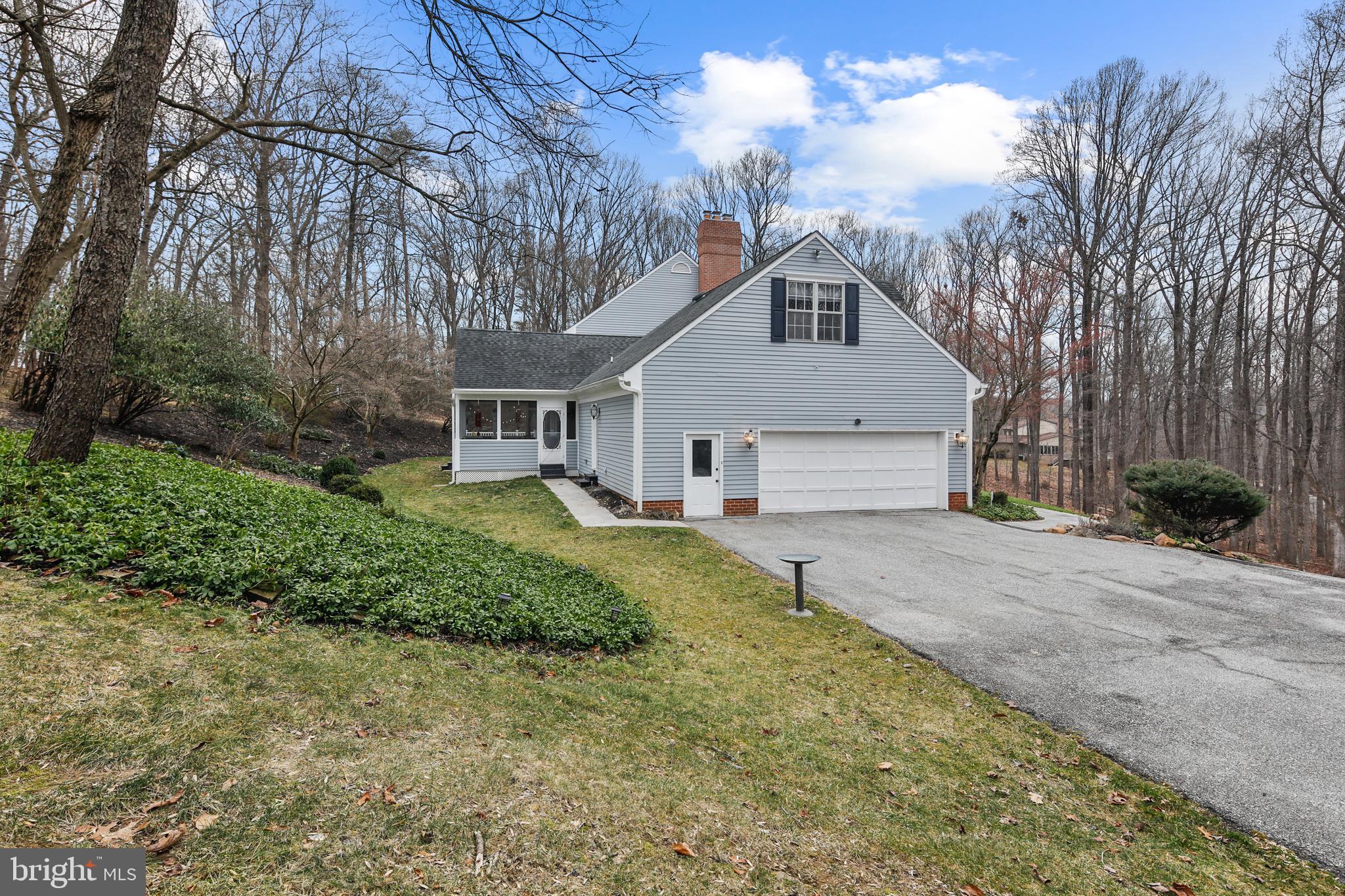 PADONIA MANOR - Residential