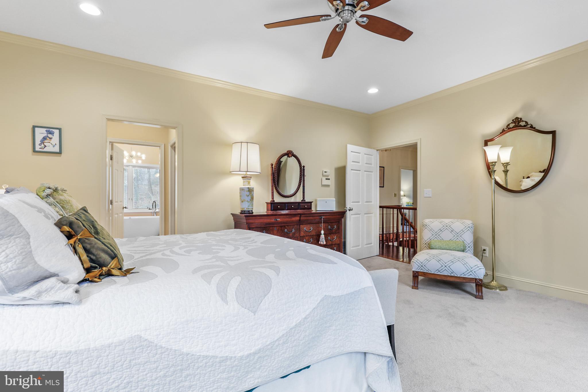 PADONIA MANOR - Residential