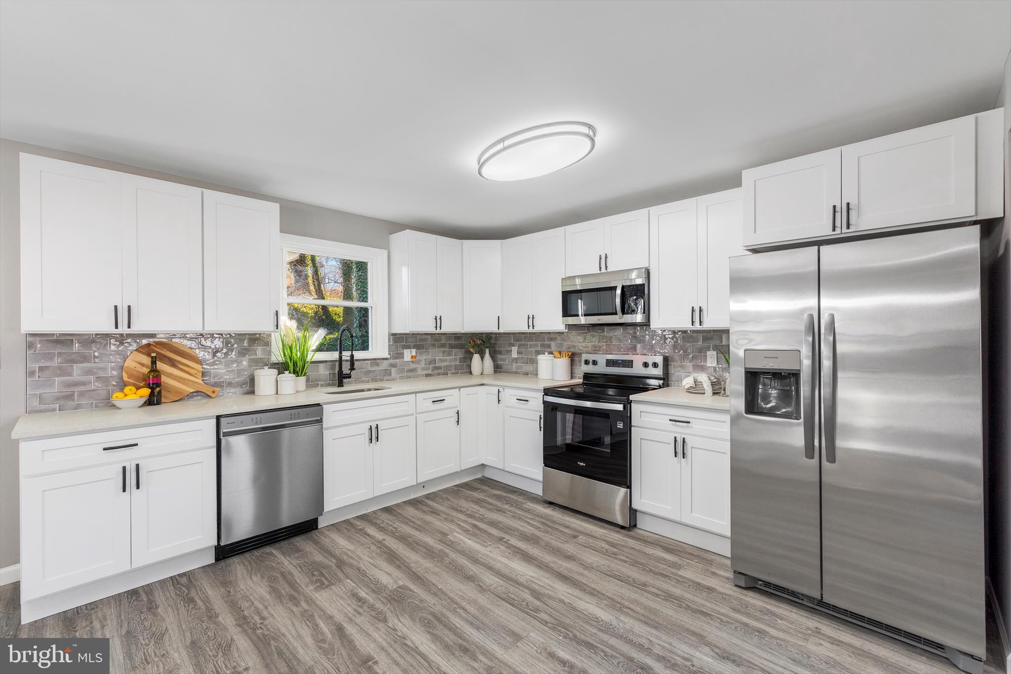 712 SAINT MARYS ROAD