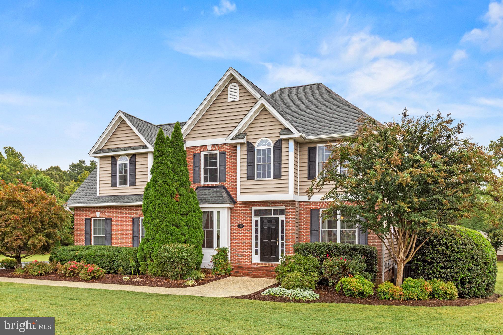 WILLOWBROOK - Residential