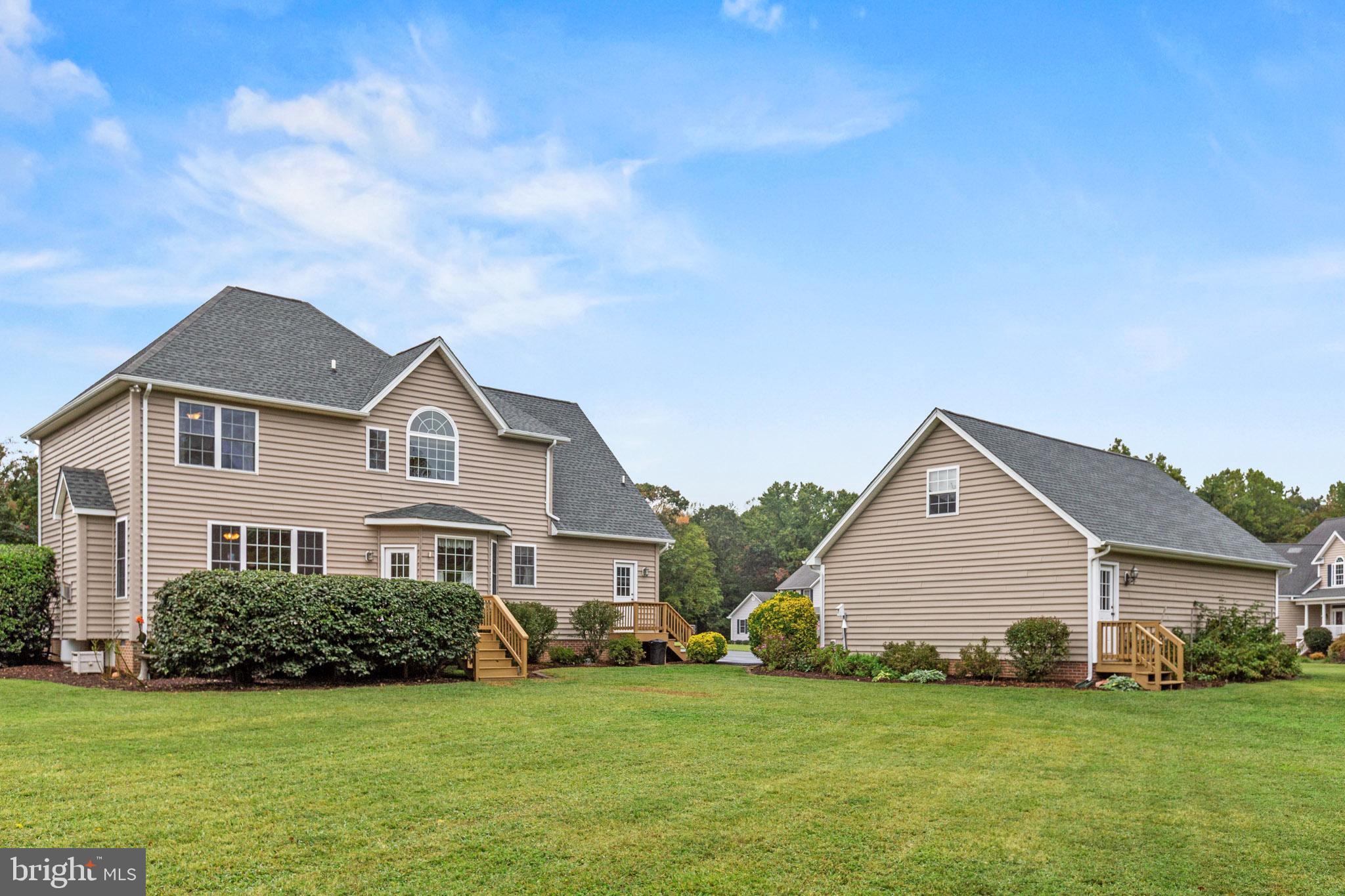 WILLOWBROOK - Residential