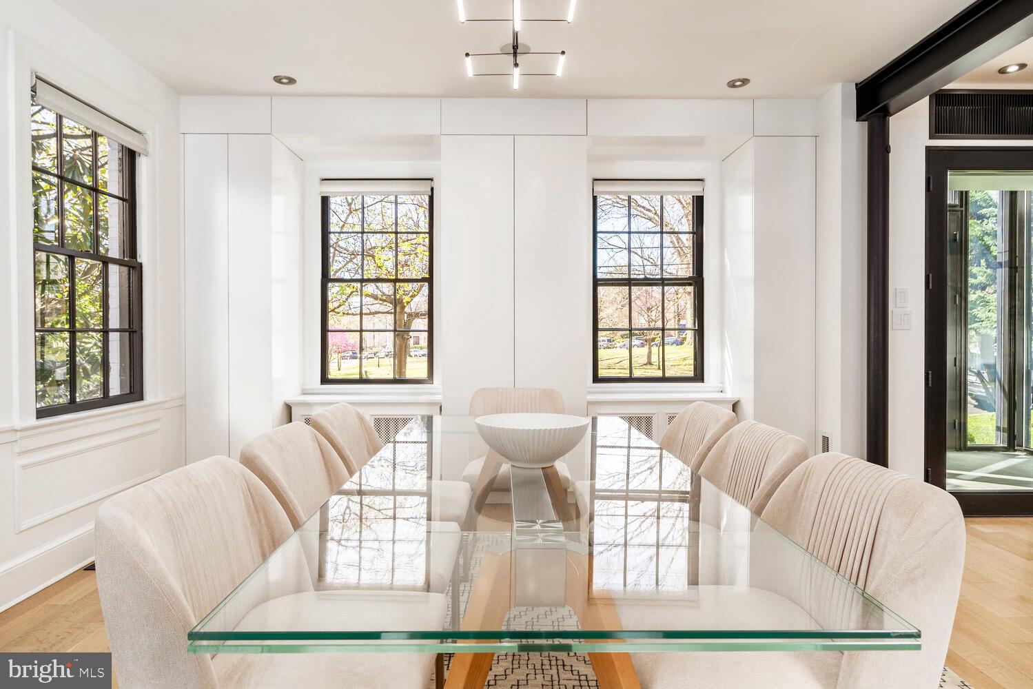 OBSERVATORY CIRCLE - Residential