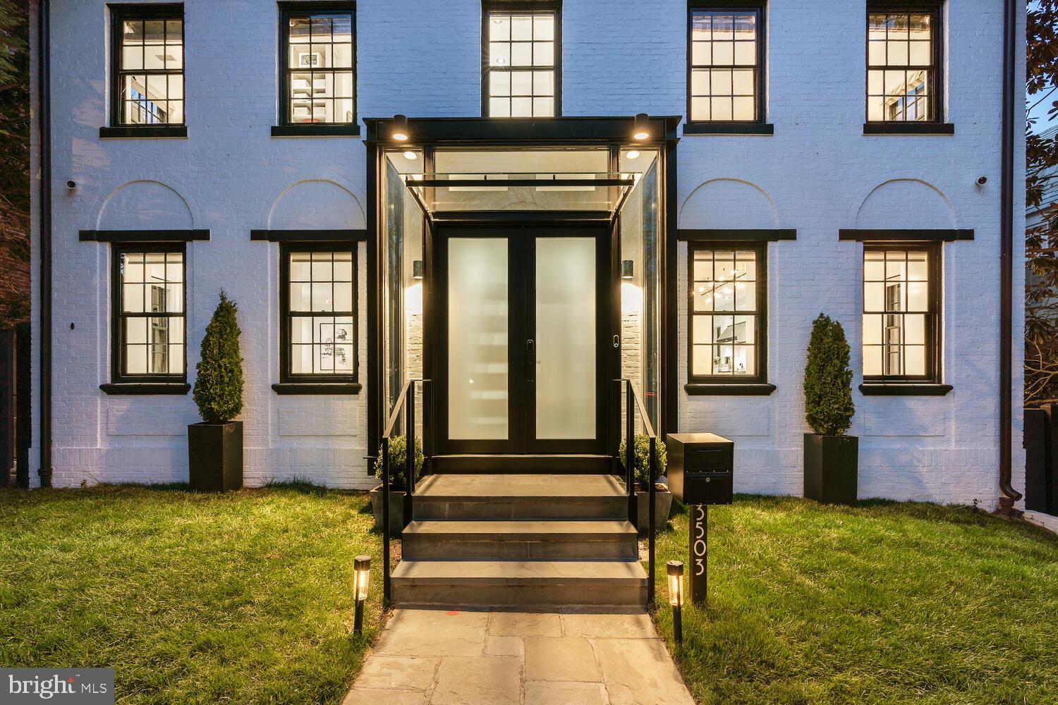OBSERVATORY CIRCLE - Residential