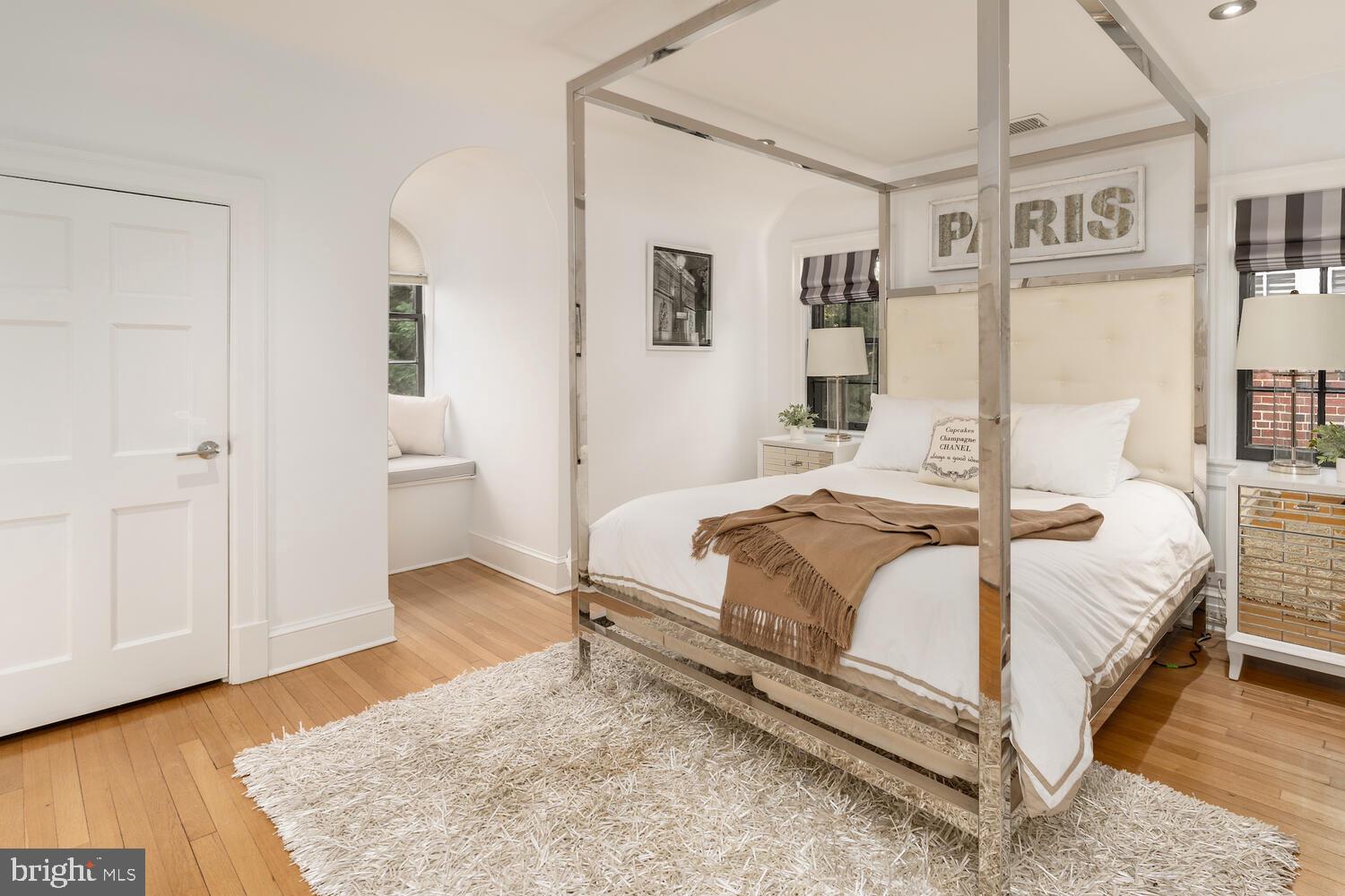 OBSERVATORY CIRCLE - Residential