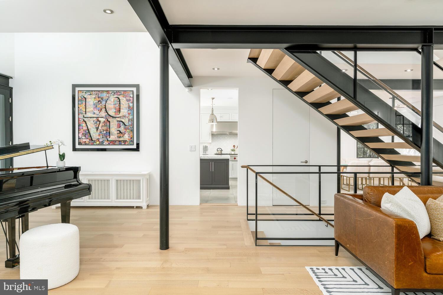 OBSERVATORY CIRCLE - Residential