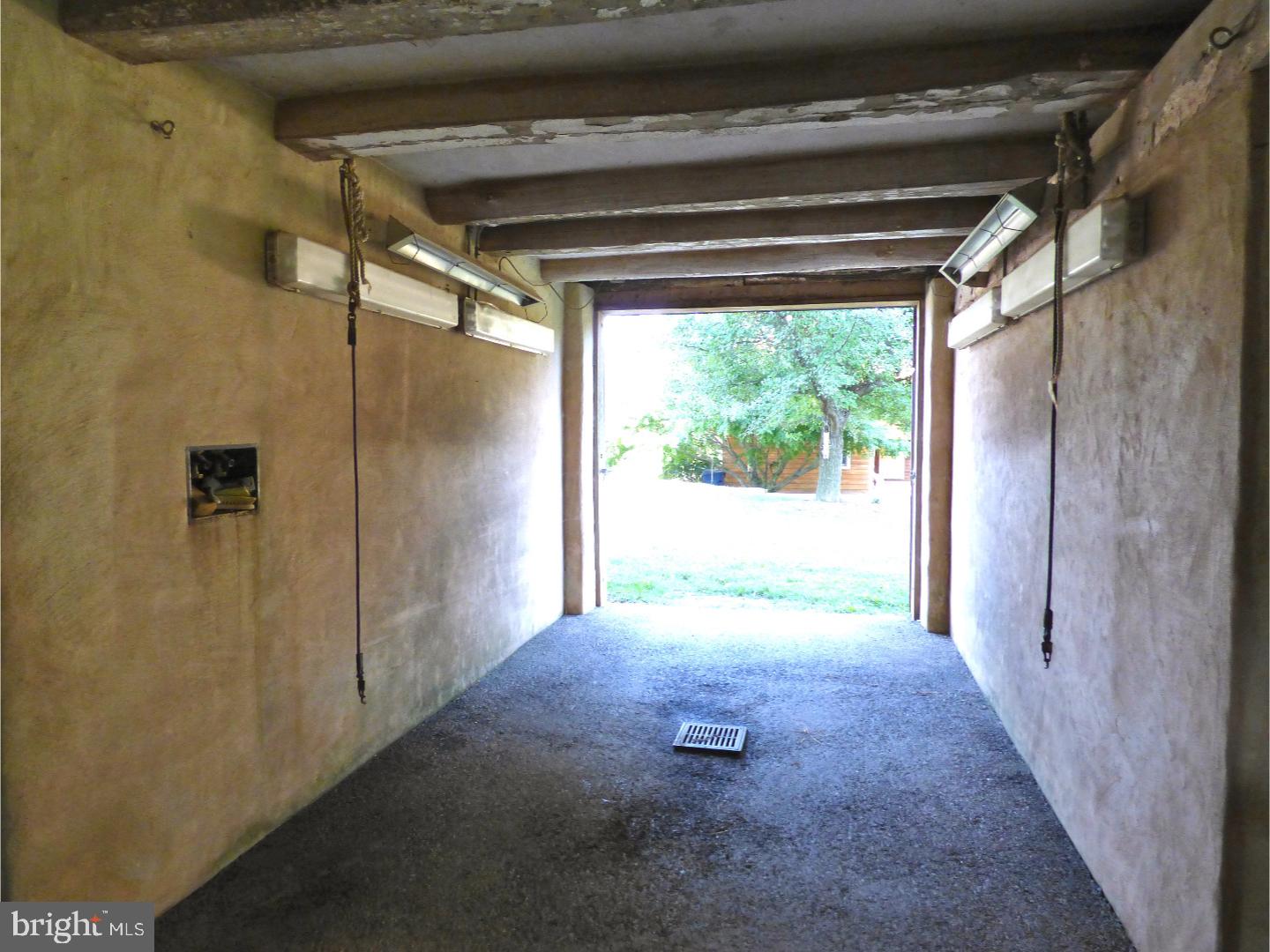 CHESHIRE HUNT - Residential