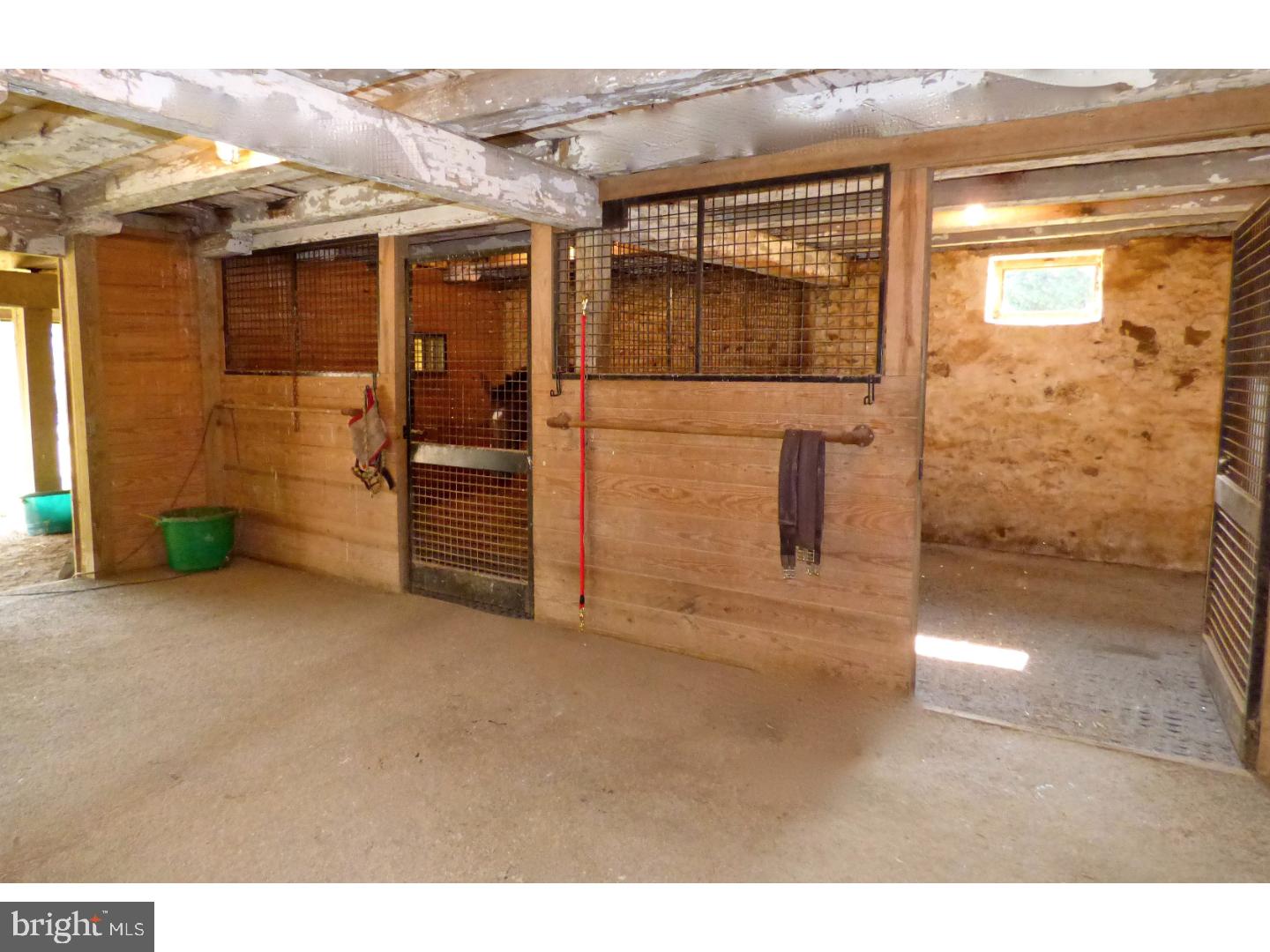 CHESHIRE HUNT - Residential