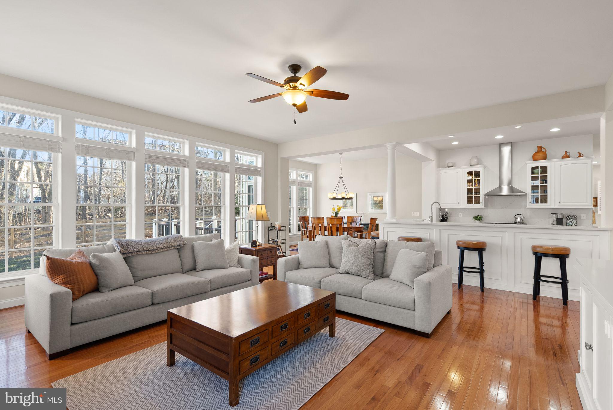 LANSDOWNE ON THE POTOMAC - Residential