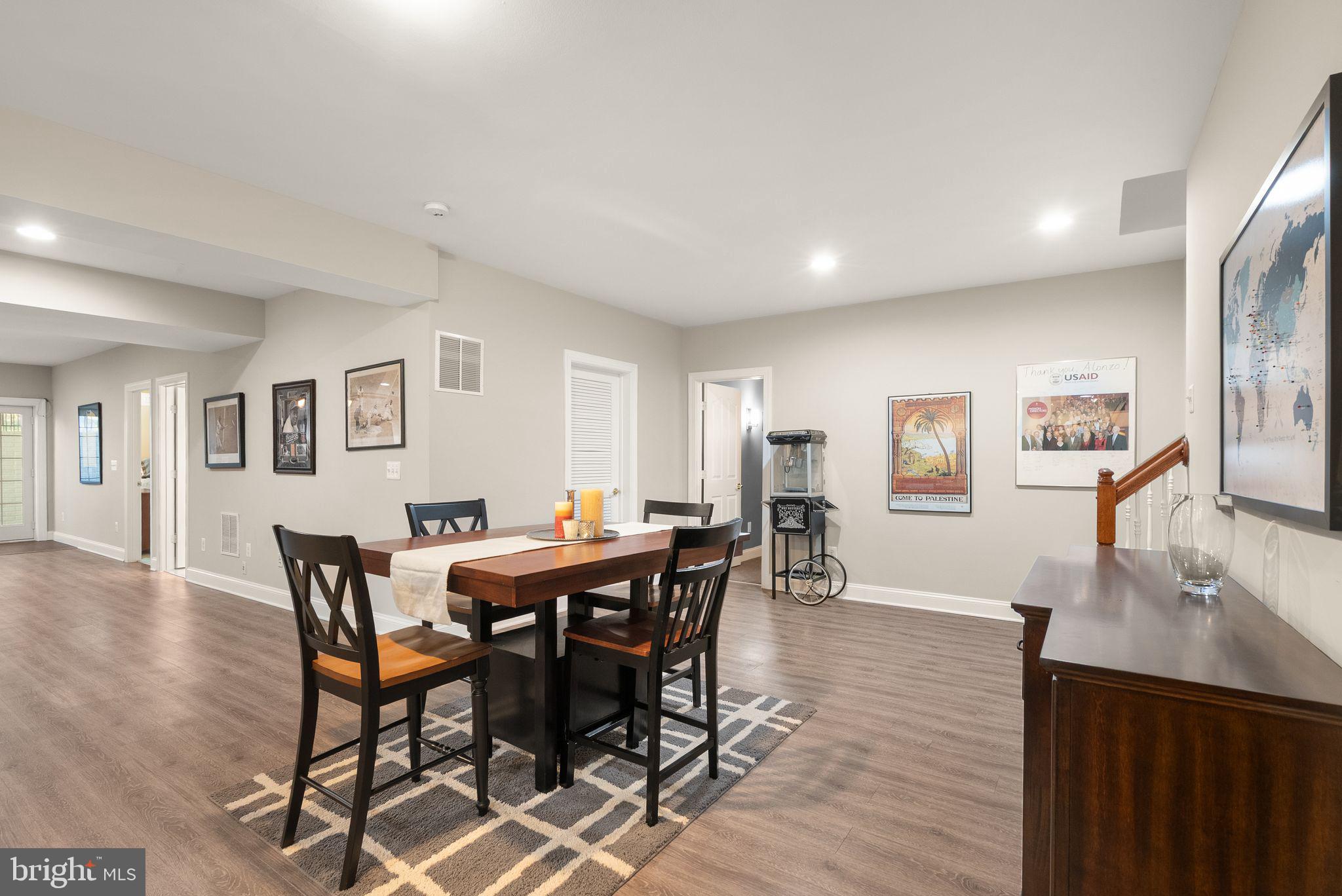 LANSDOWNE ON THE POTOMAC - Residential