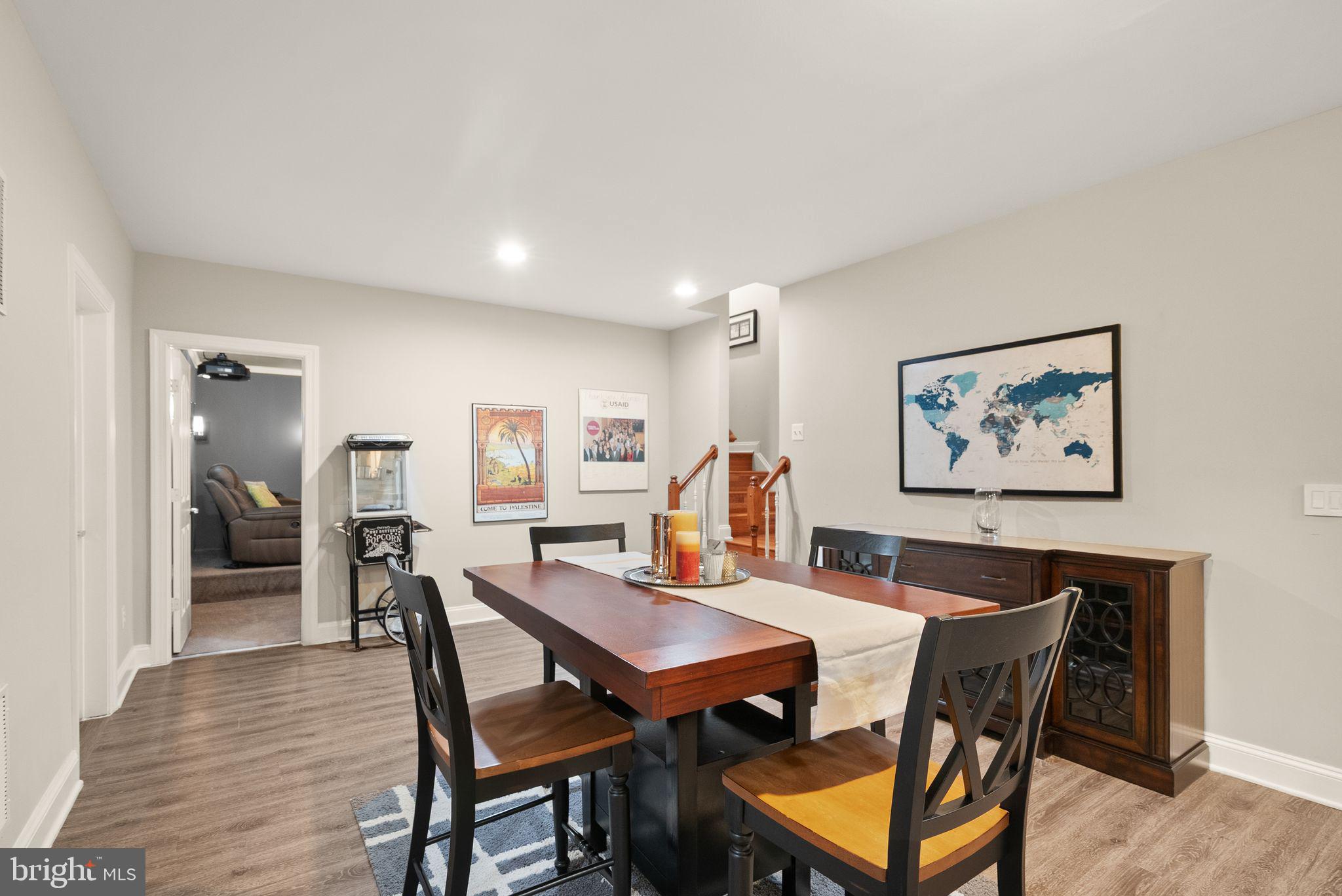 LANSDOWNE ON THE POTOMAC - Residential