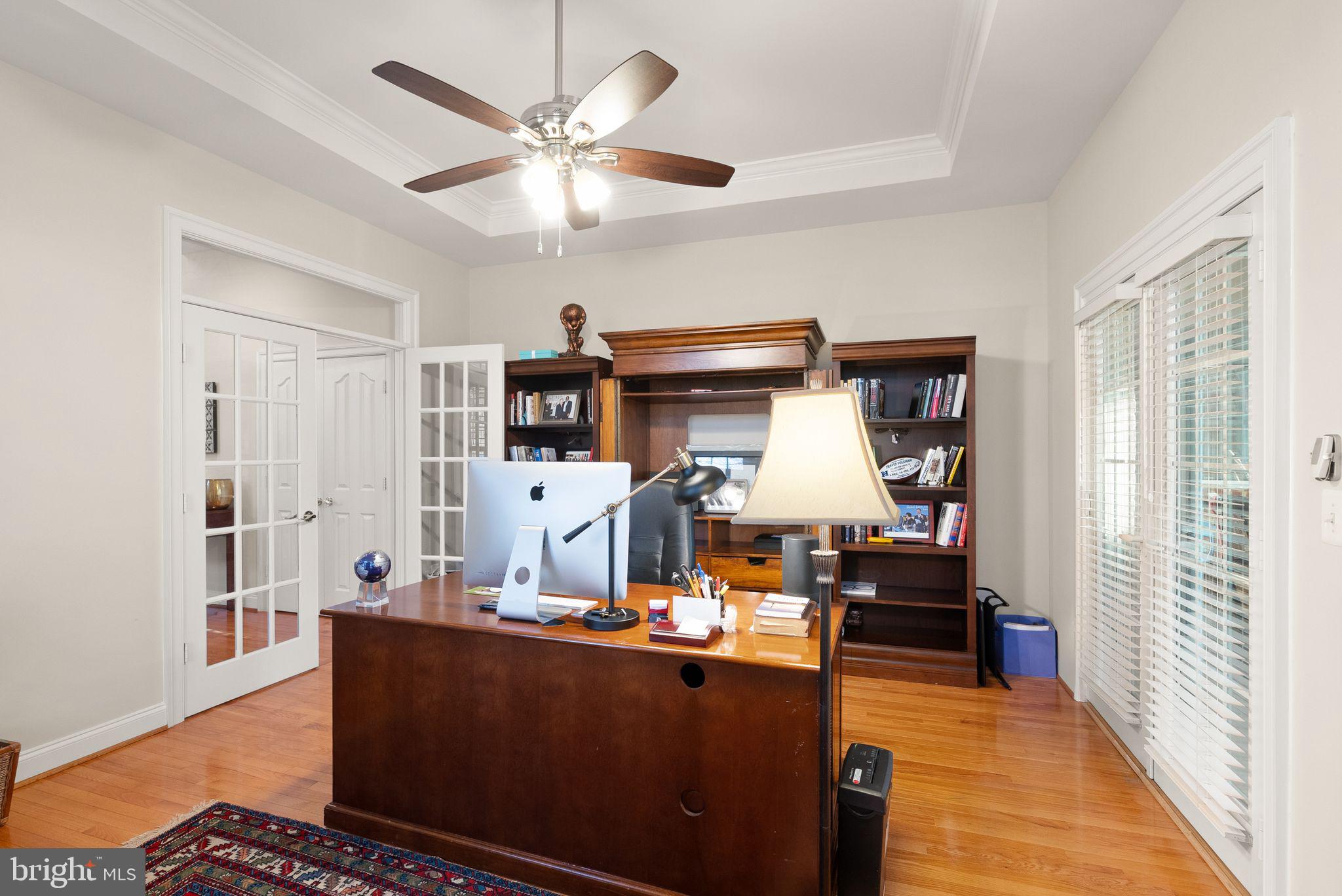 LANSDOWNE ON THE POTOMAC - Residential