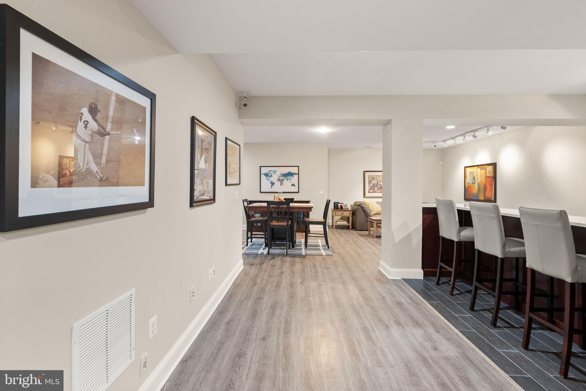 LANSDOWNE ON THE POTOMAC - Residential