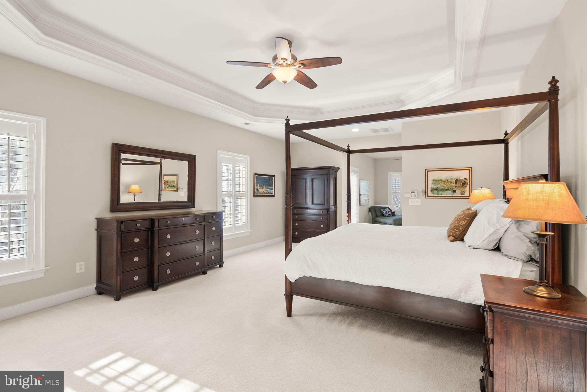 LANSDOWNE ON THE POTOMAC - Residential