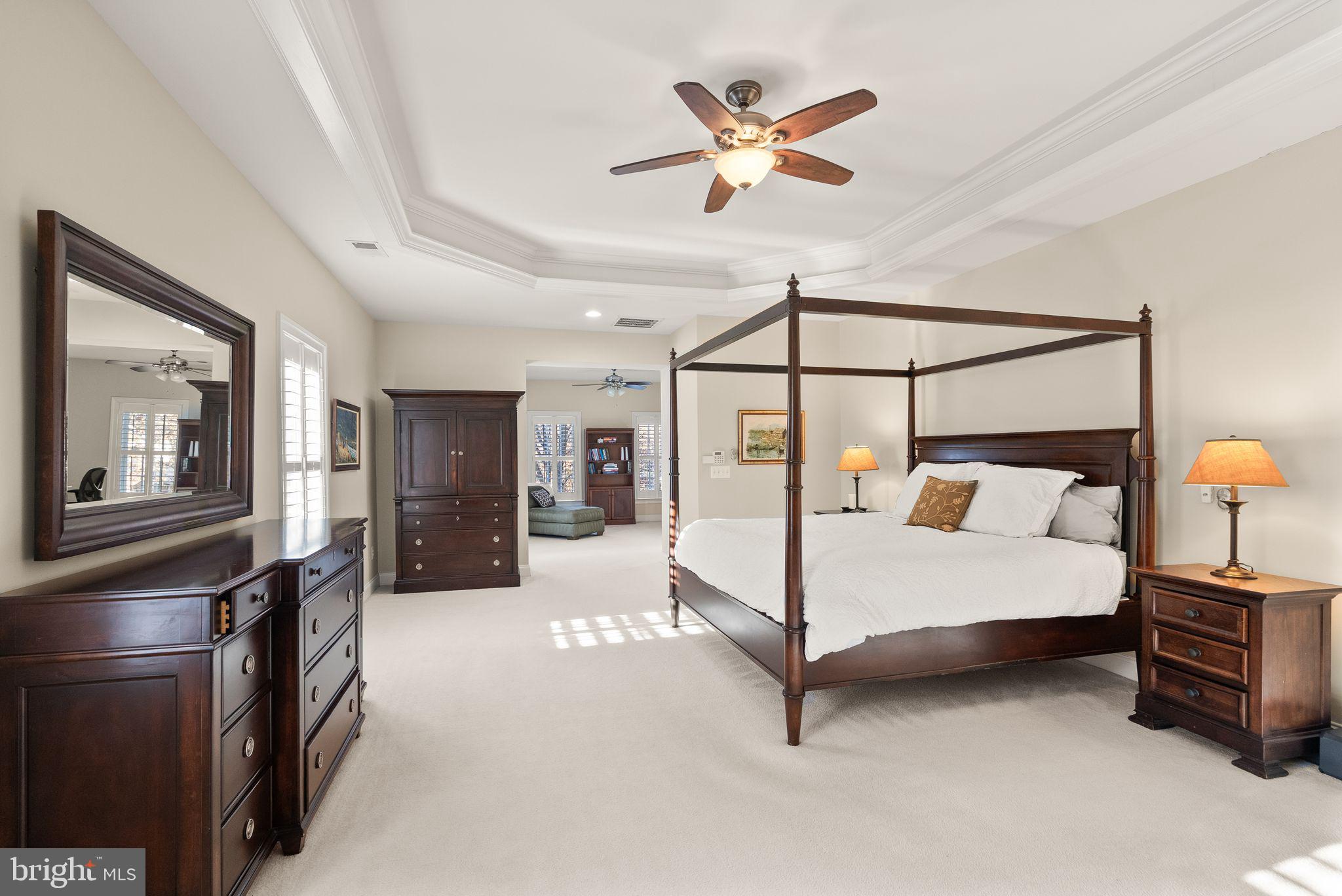 LANSDOWNE ON THE POTOMAC - Residential