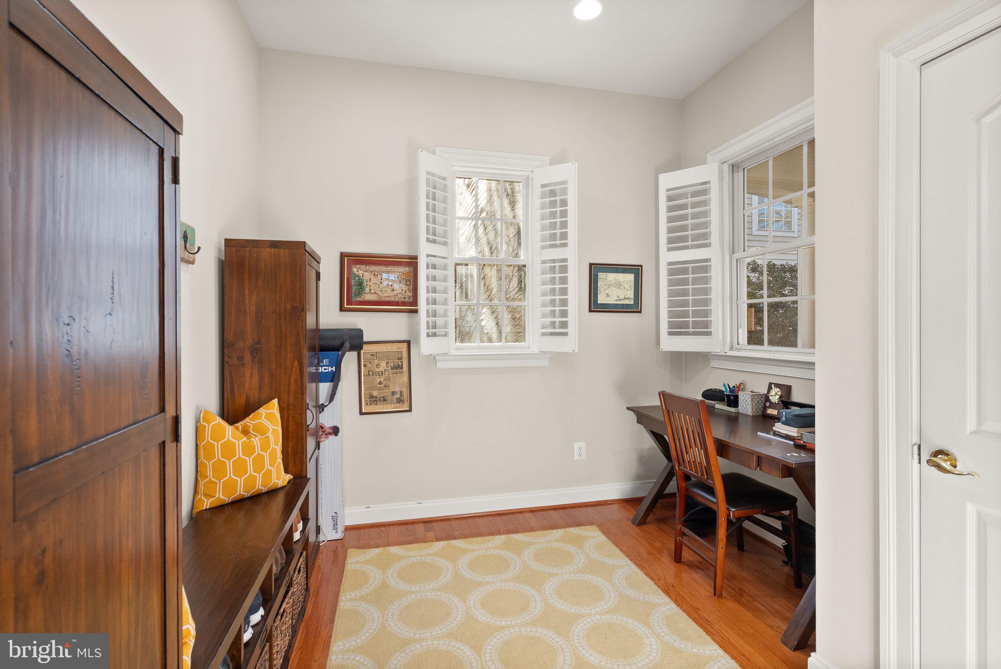 LANSDOWNE ON THE POTOMAC - Residential