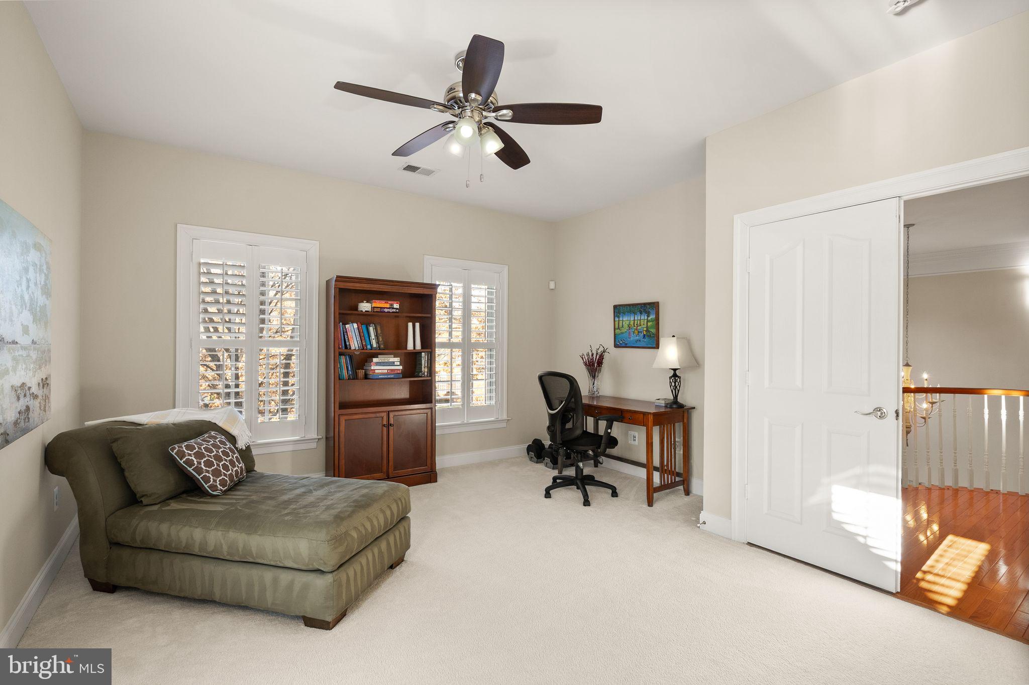 LANSDOWNE ON THE POTOMAC - Residential