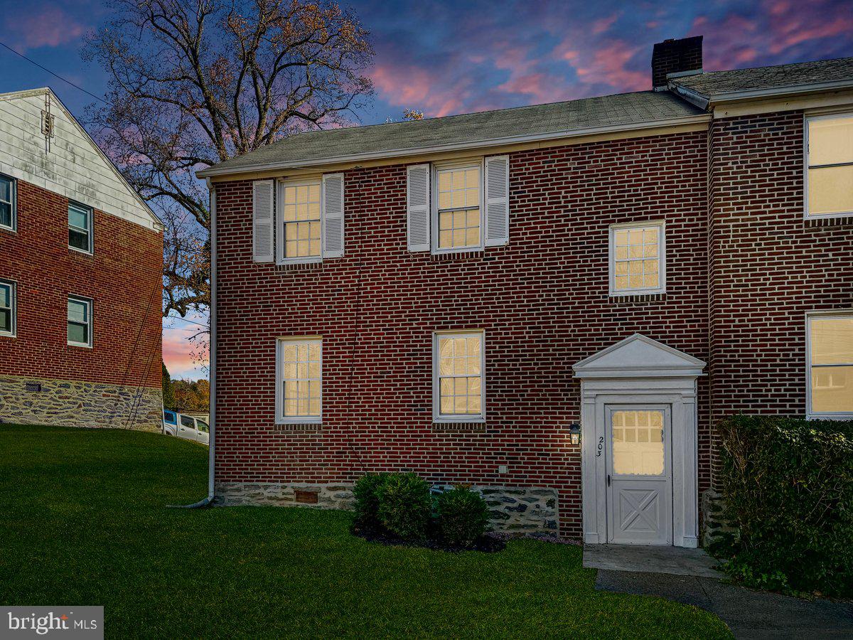 PILGRIM GDNS - Residential Lease