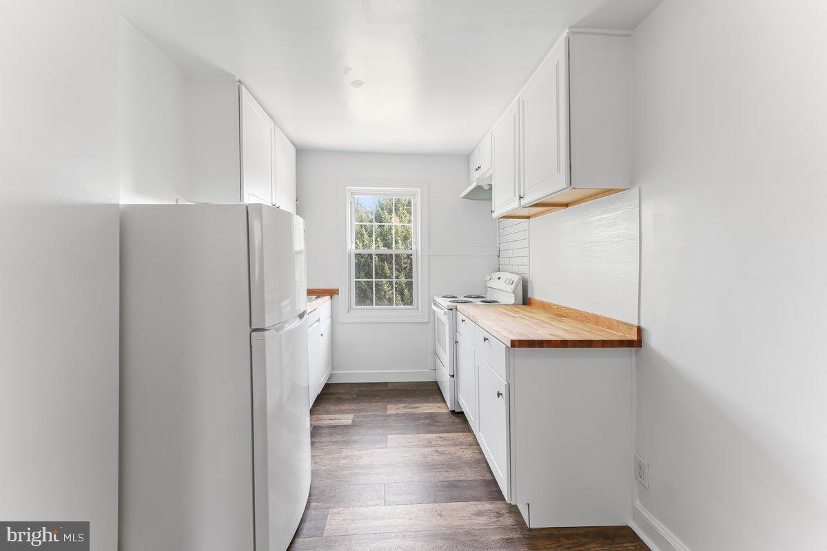 PILGRIM GDNS - Residential Lease