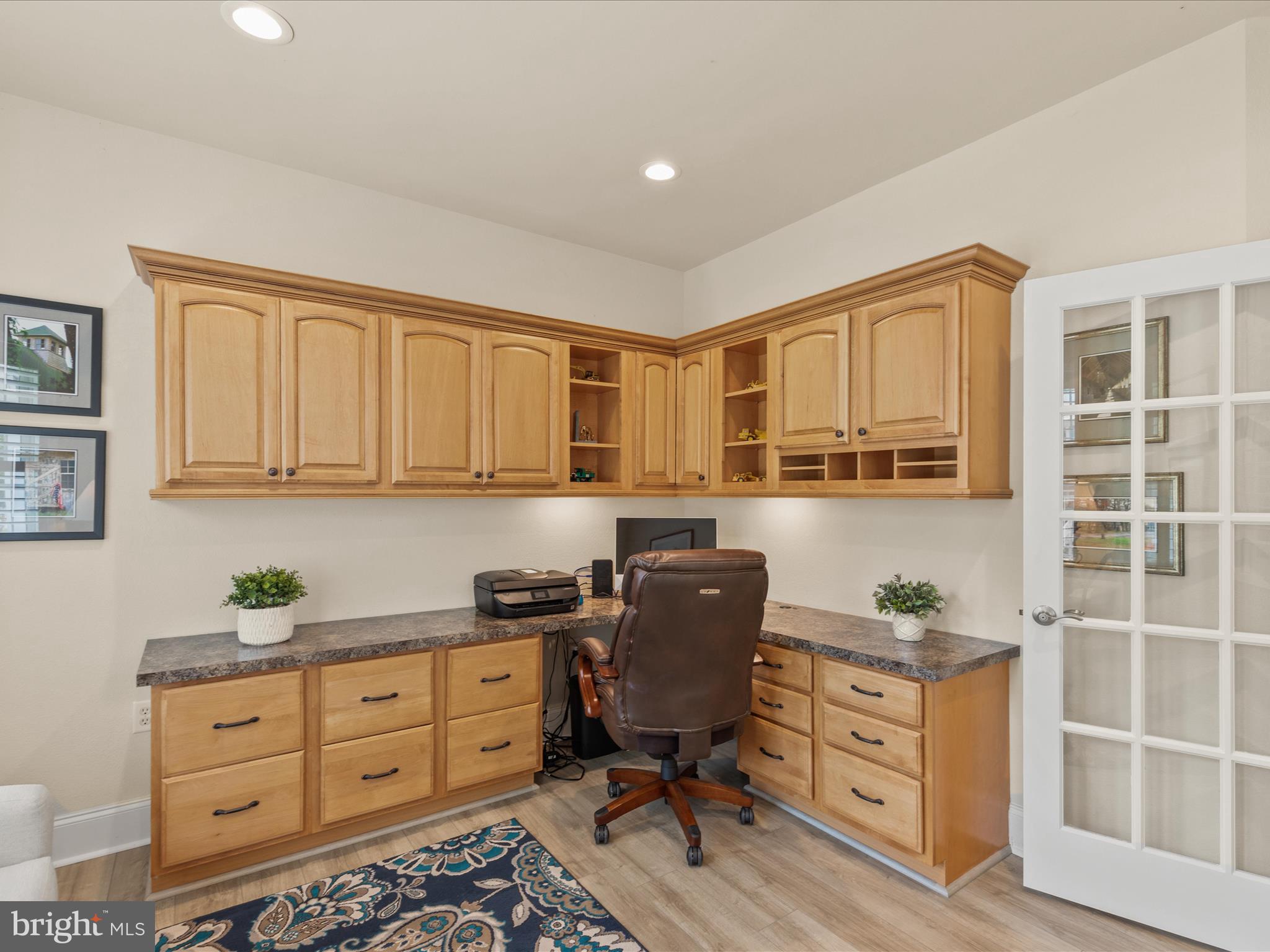 GLEN RIDDLE - Residential