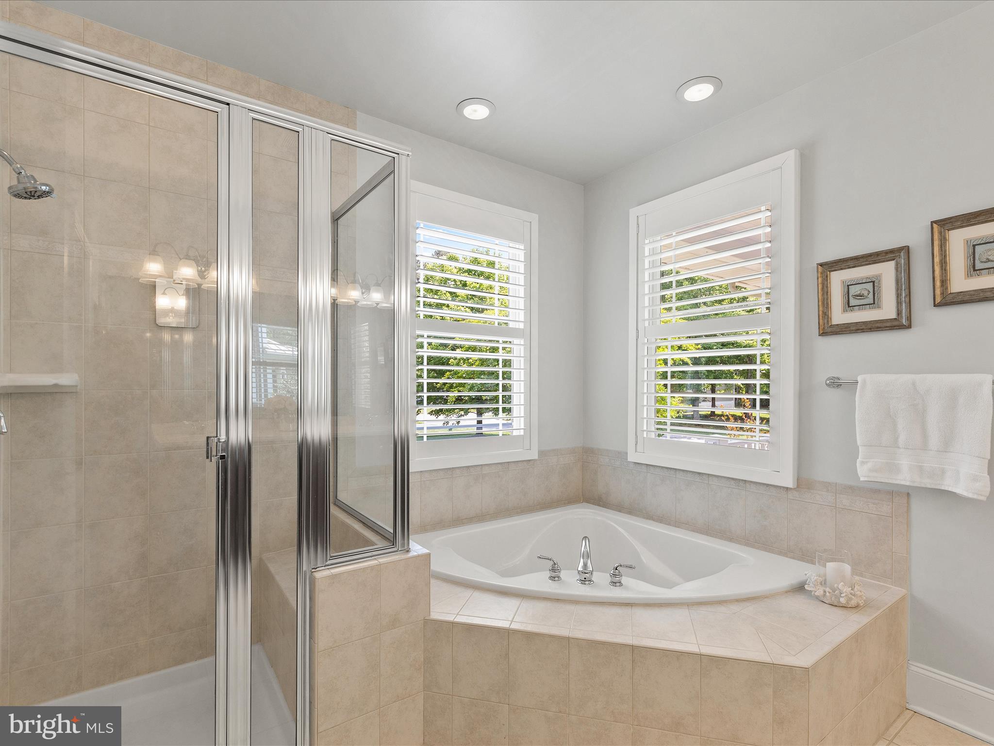 GLEN RIDDLE - Residential