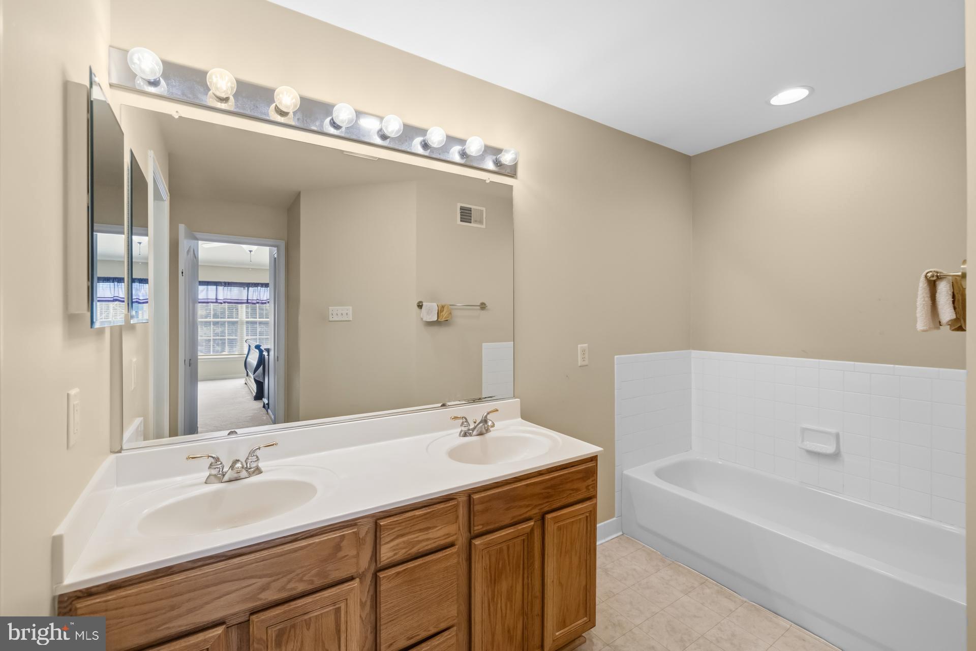 HARMANS FARM - Residential