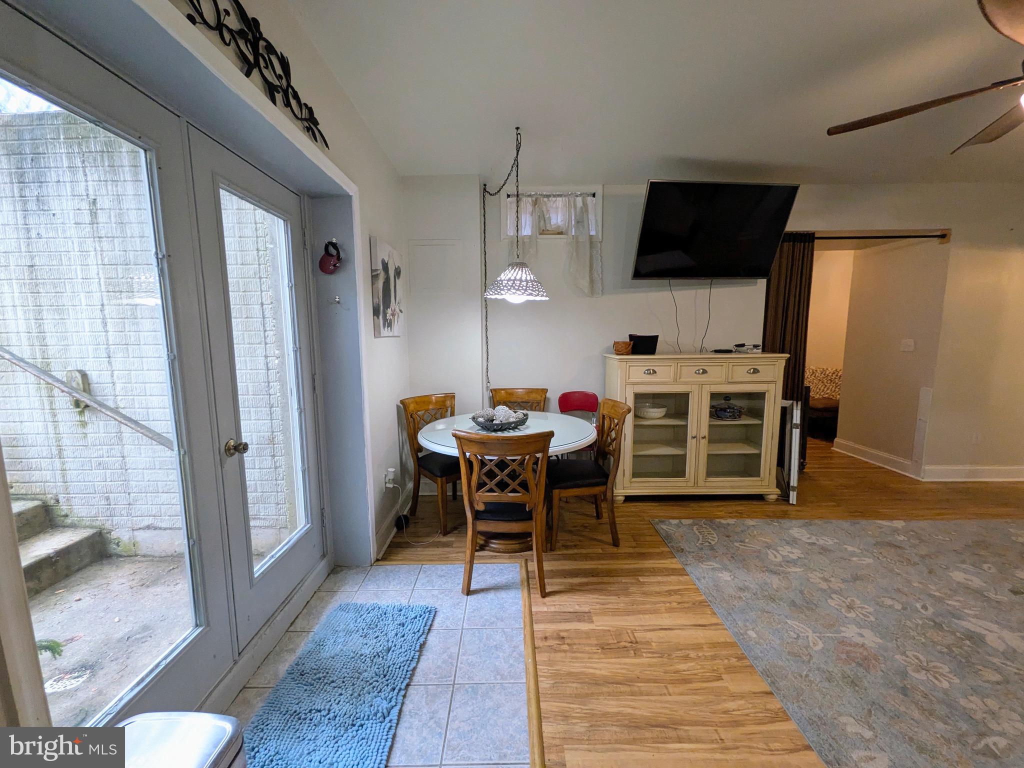 ASHLEIGH MANOR SOUTH - Residential