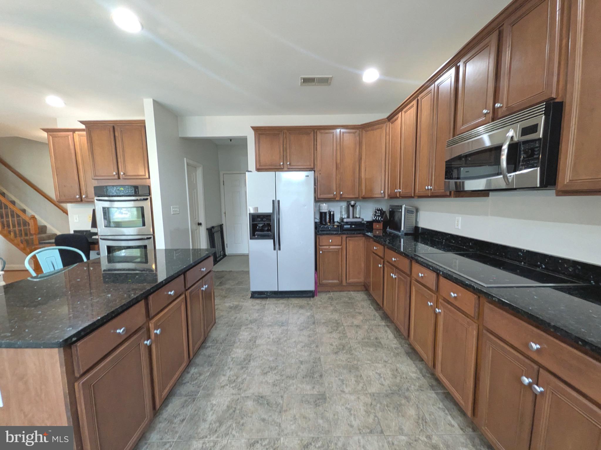 ASHLEIGH MANOR SOUTH - Residential