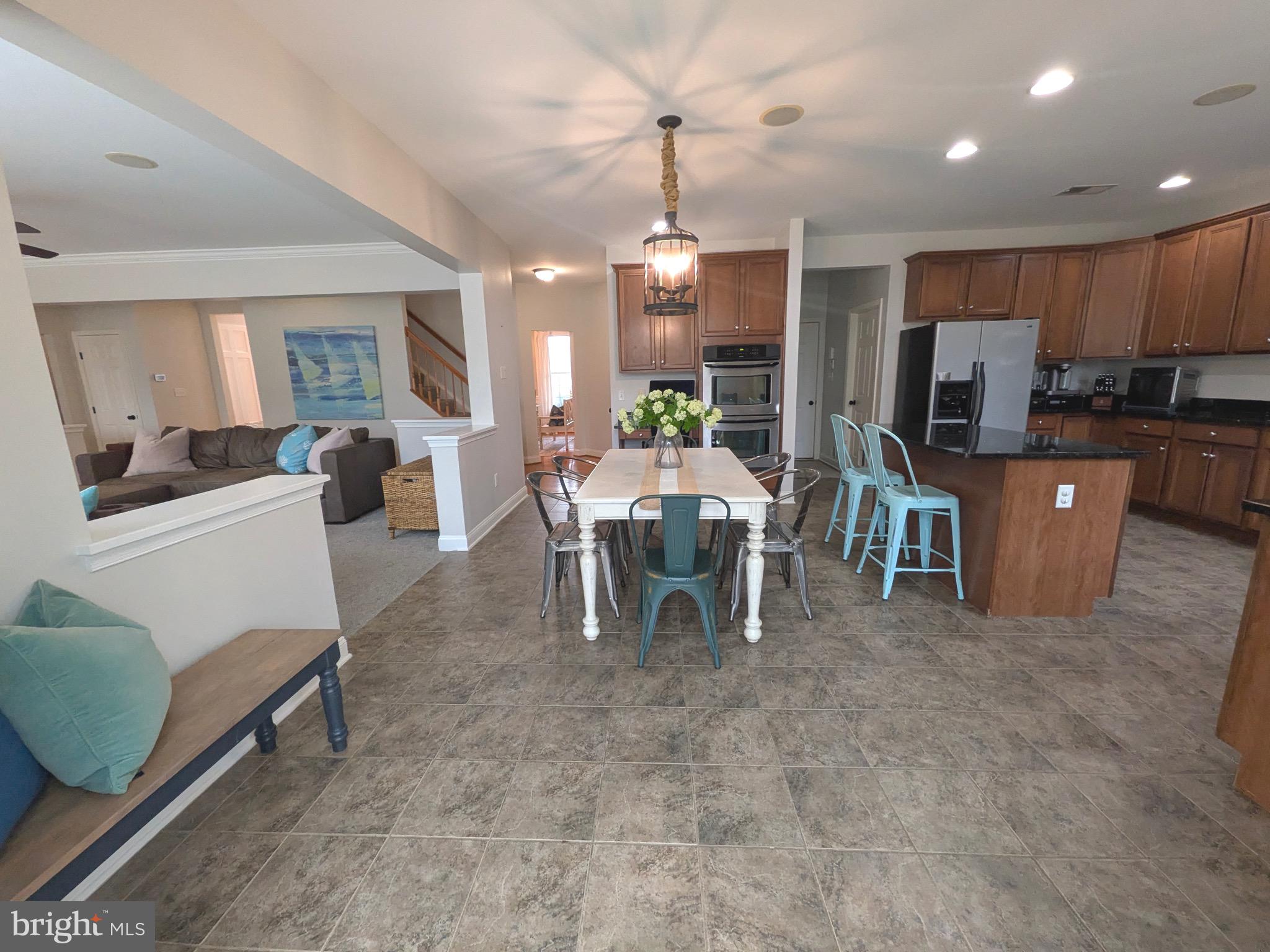 ASHLEIGH MANOR SOUTH - Residential