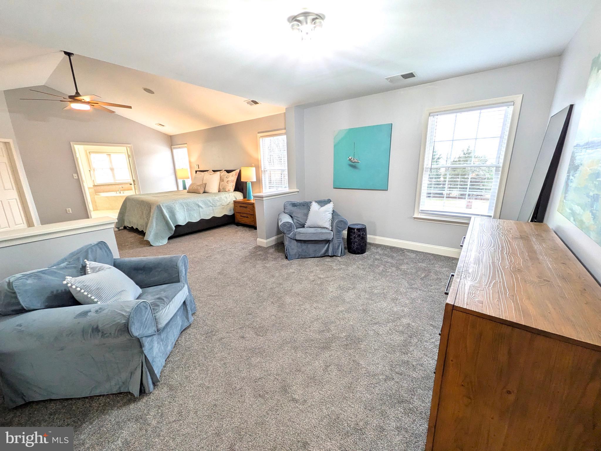 ASHLEIGH MANOR SOUTH - Residential