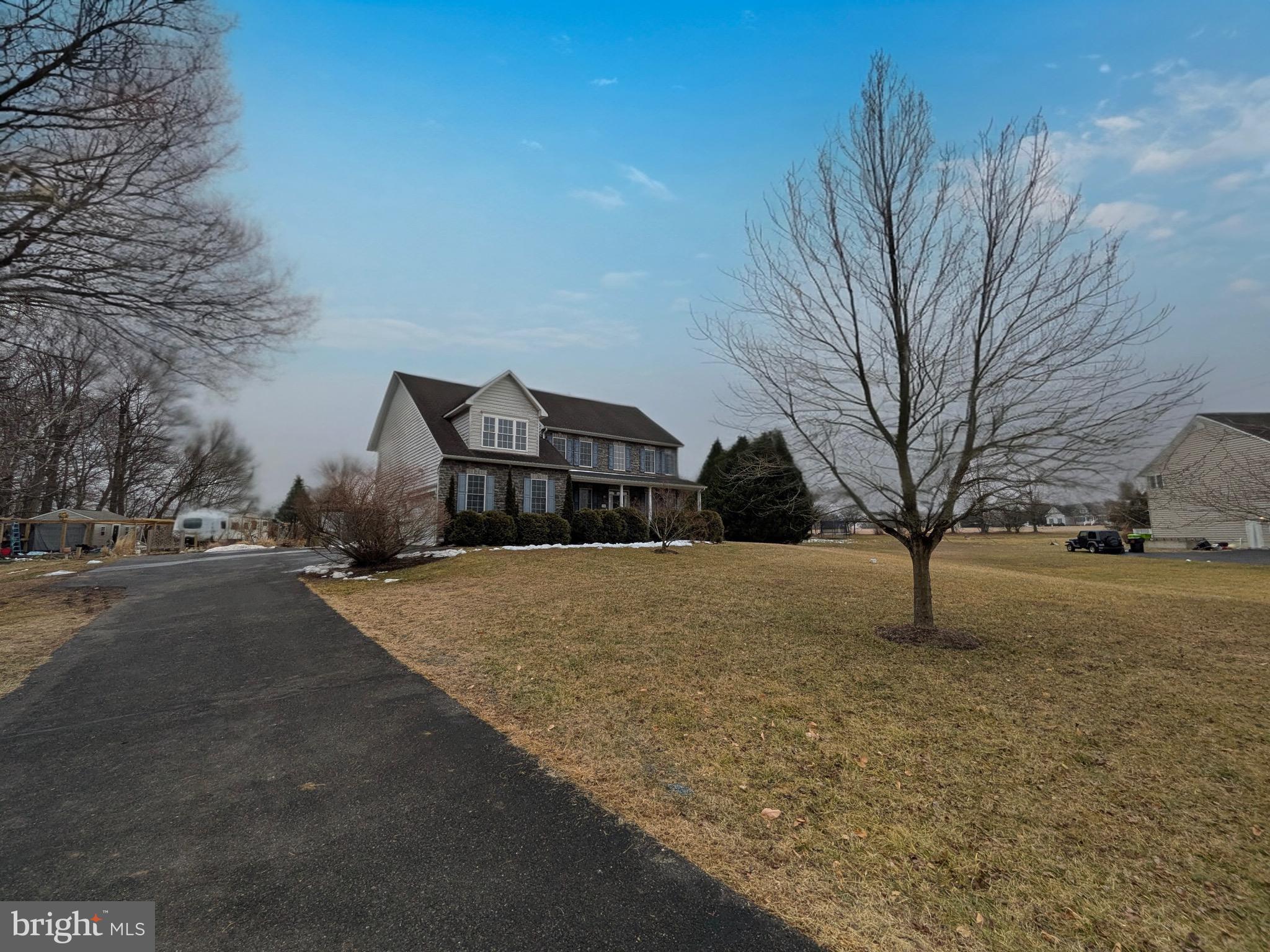 ASHLEIGH MANOR SOUTH - Residential