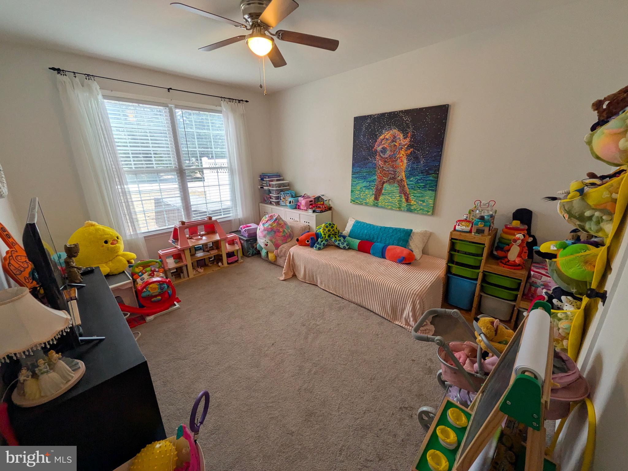 ASHLEIGH MANOR SOUTH - Residential