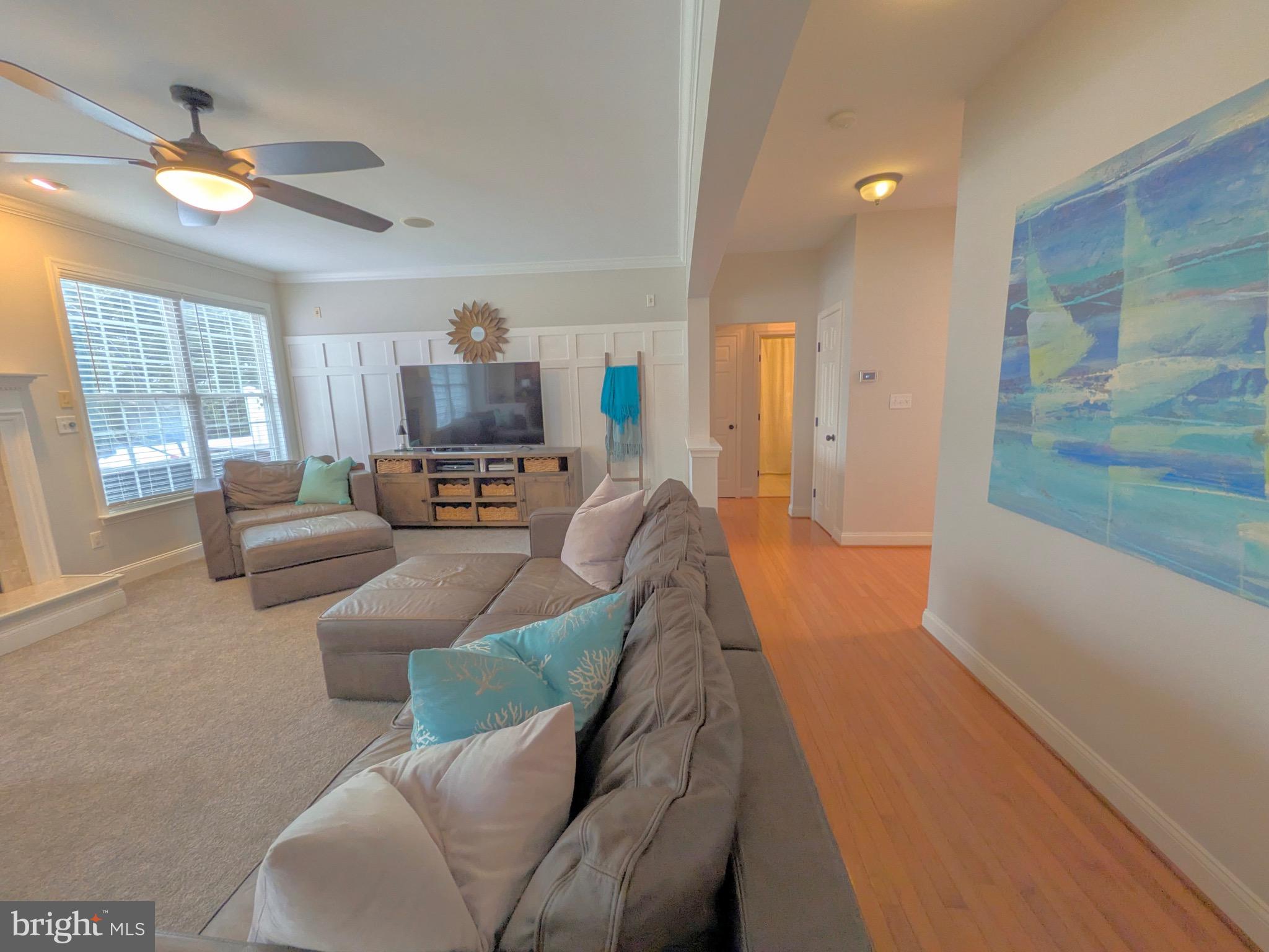 ASHLEIGH MANOR SOUTH - Residential