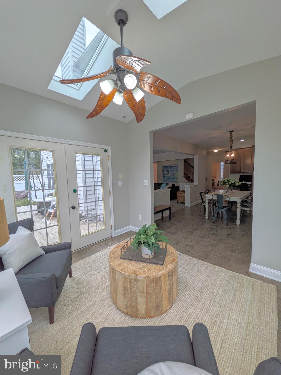 ASHLEIGH MANOR SOUTH - Residential