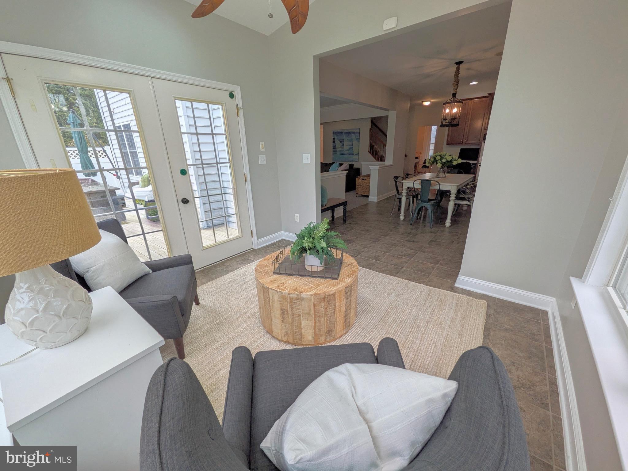 ASHLEIGH MANOR SOUTH - Residential