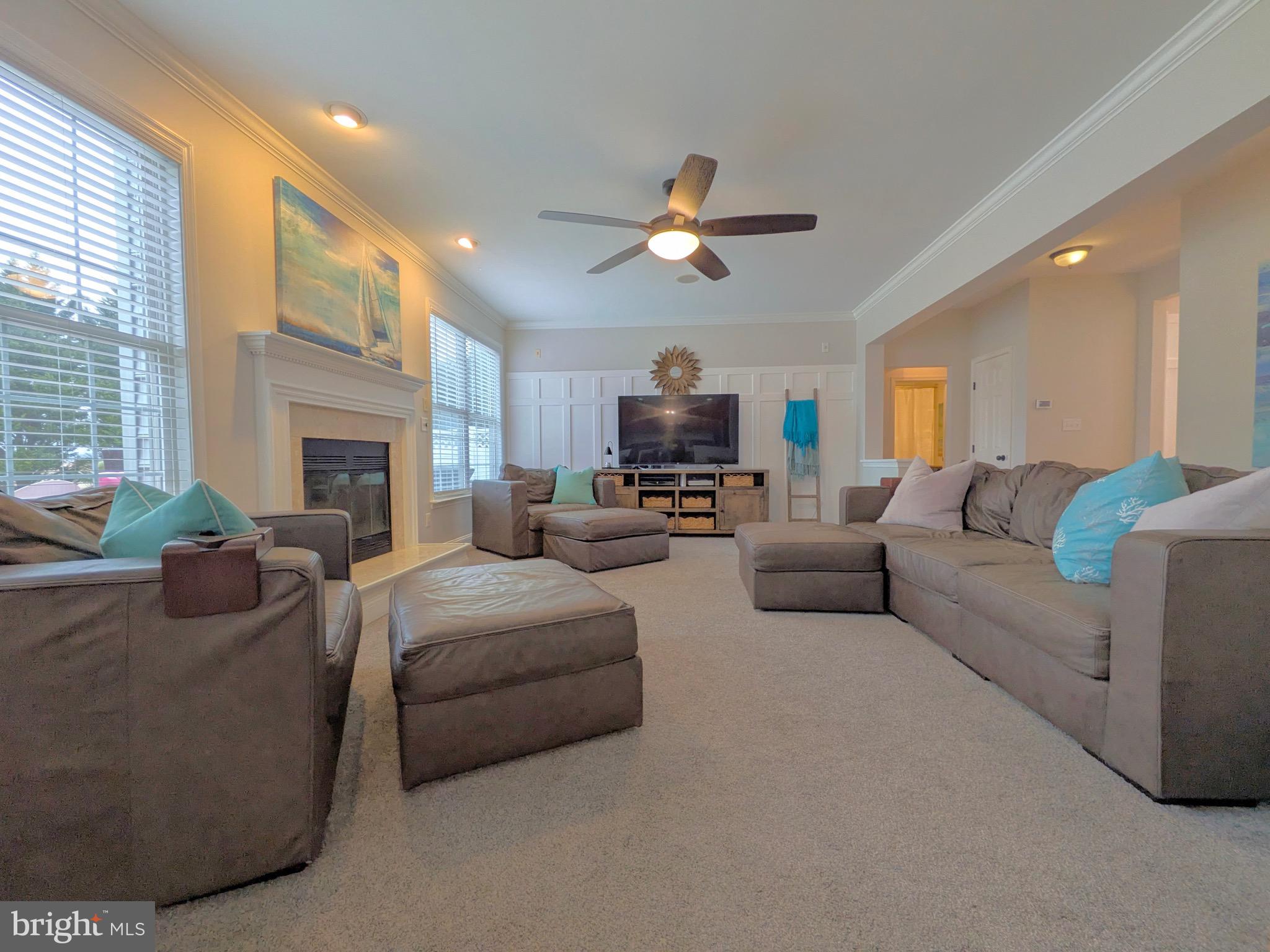 ASHLEIGH MANOR SOUTH - Residential