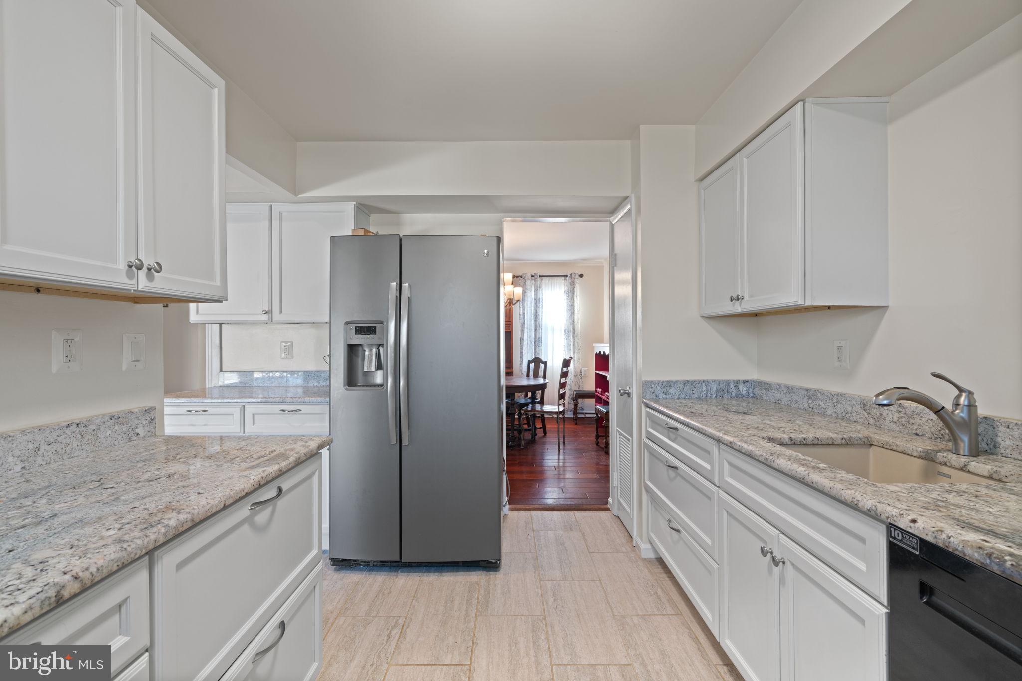 THOUSAND OAKS - Residential