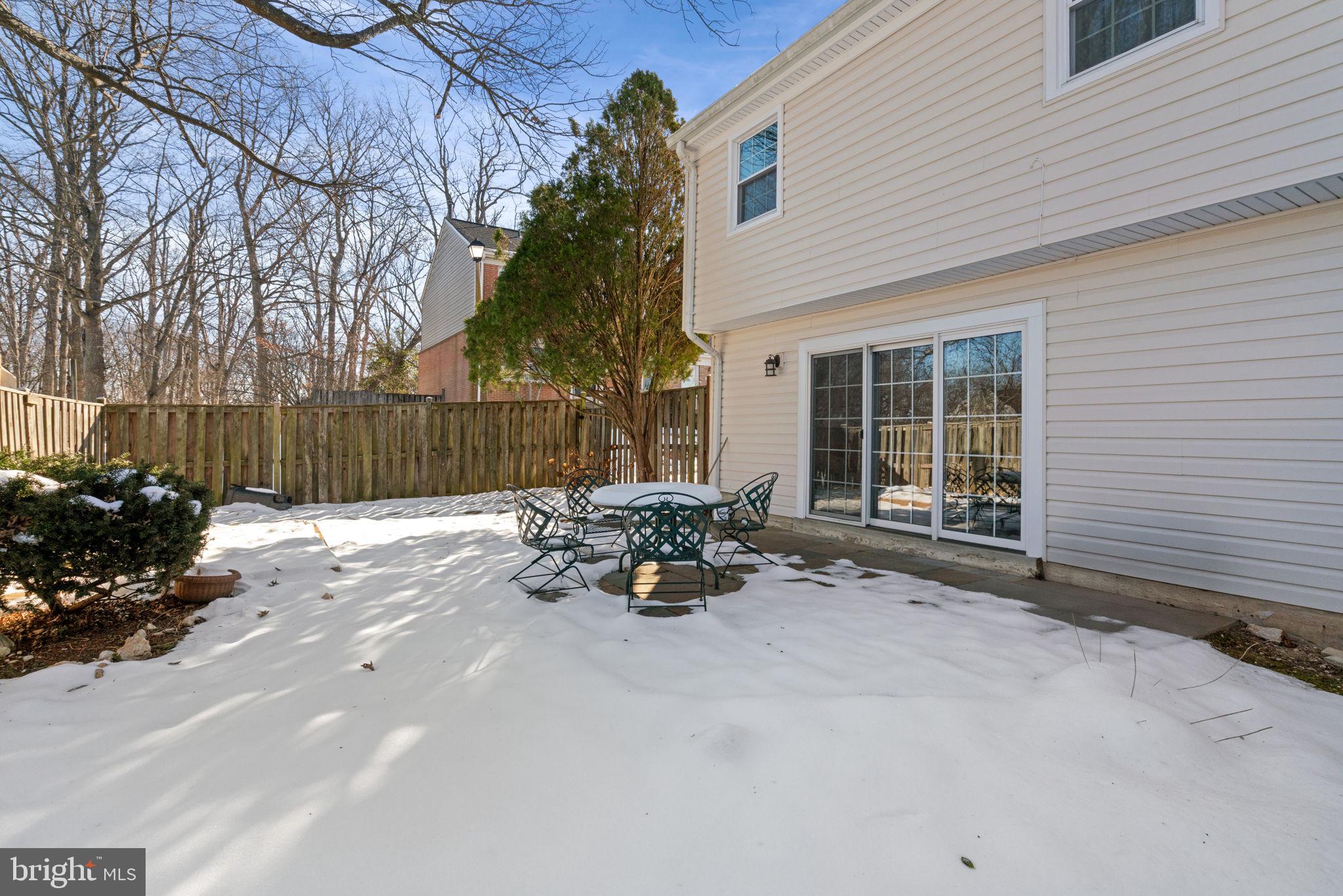 THOUSAND OAKS - Residential