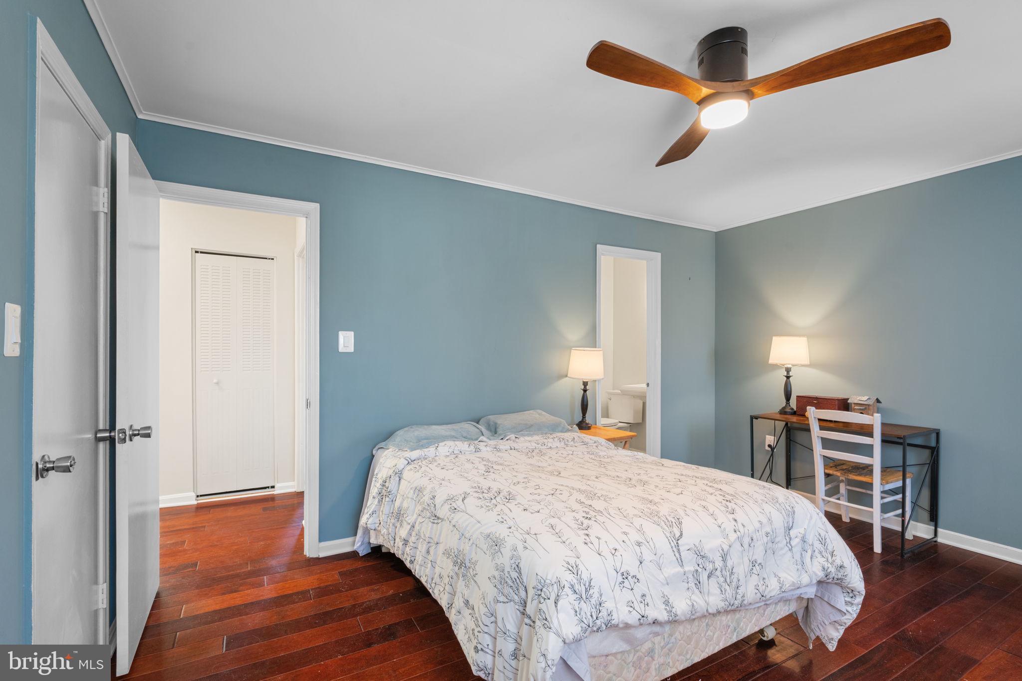 THOUSAND OAKS - Residential