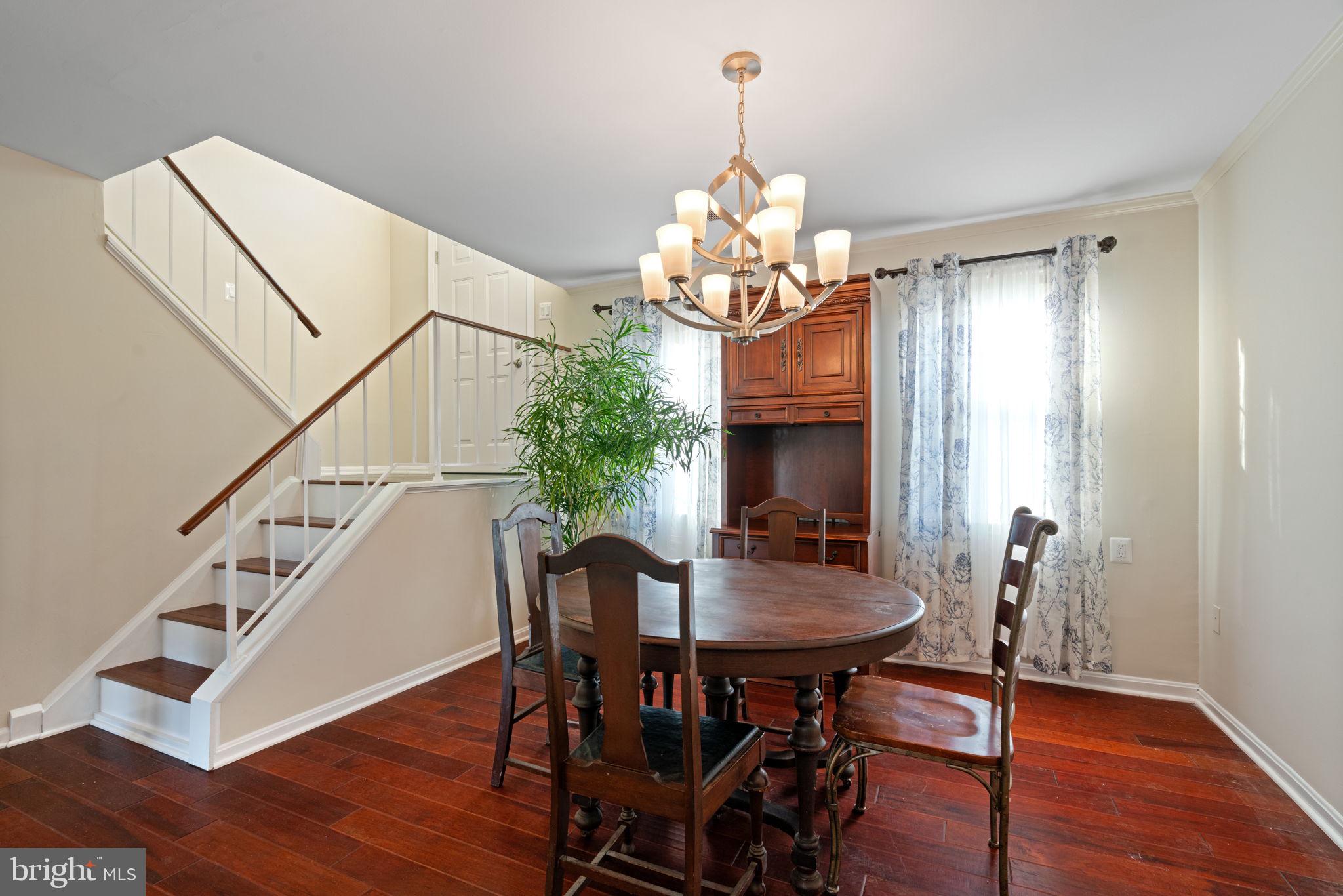 THOUSAND OAKS - Residential