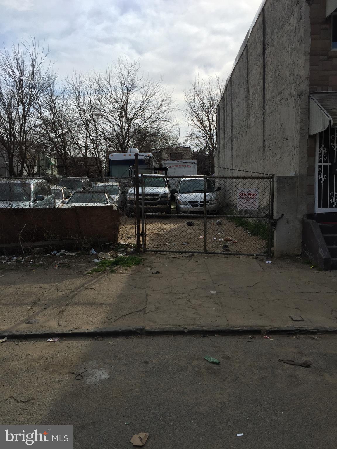 1944 E WILLARD STREET