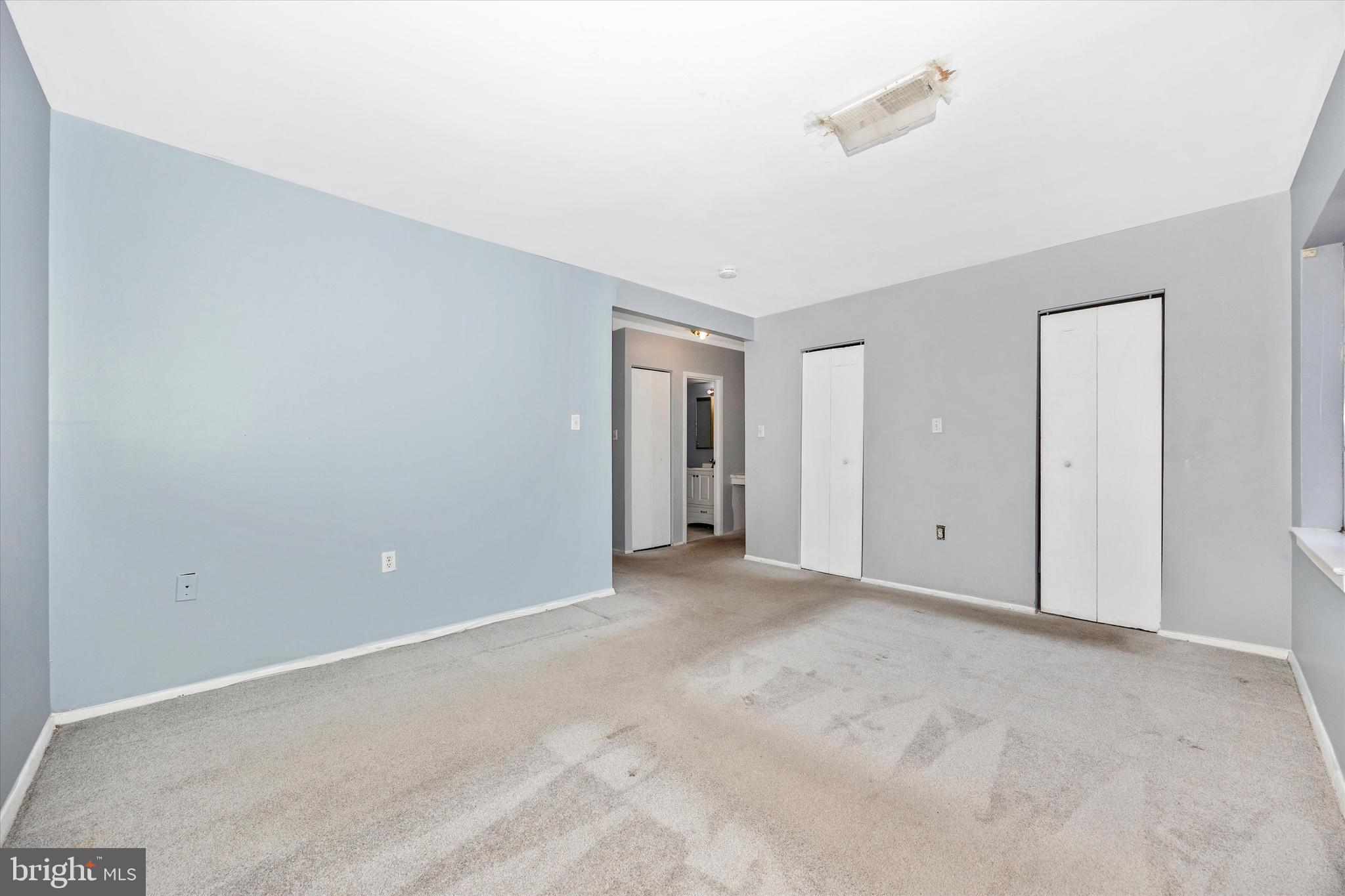 VILLA RIDGE CONDOMINIUM - Residential