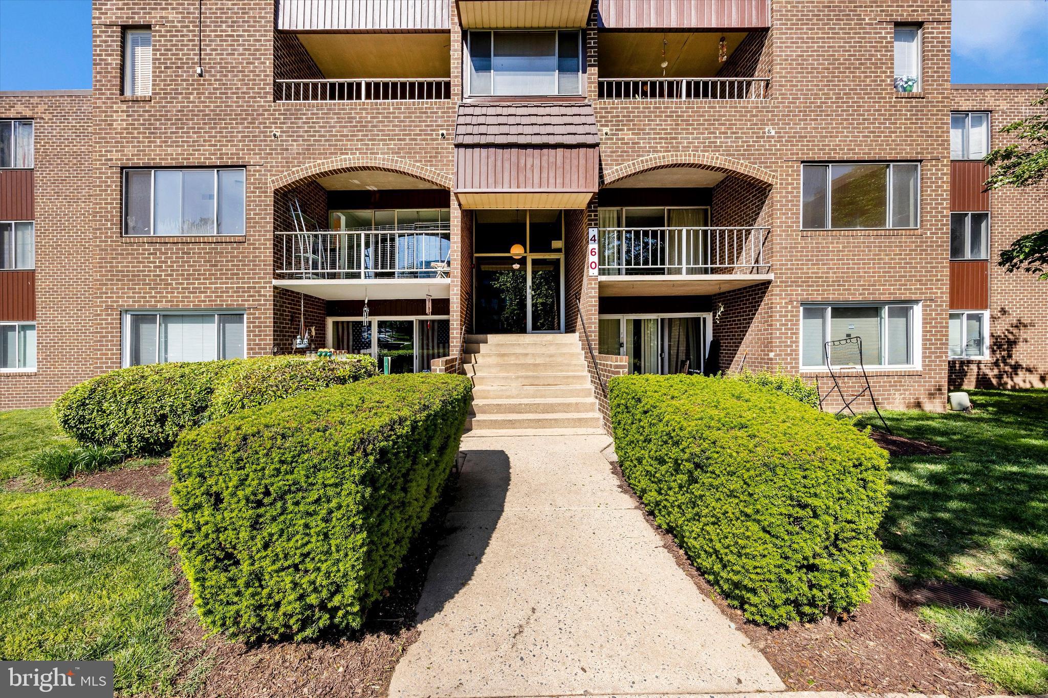 VILLA RIDGE CONDOMINIUM - Residential